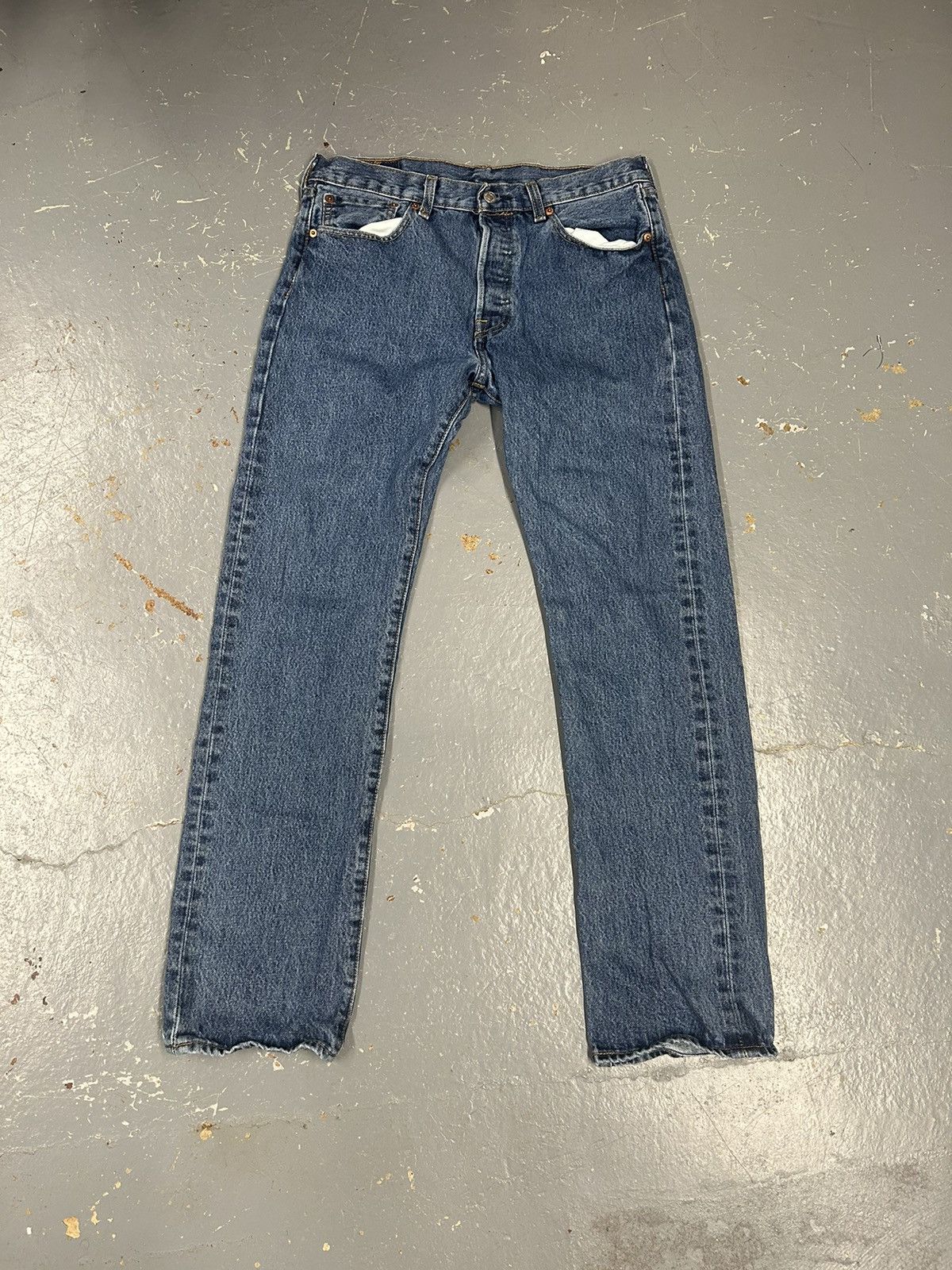 Levi's × Vintage Crazy Vintage 90s Essential Dark Blue Baggy Levi’s 501 Jeans Size US 32 / EU 48 - 1 Thumbnail