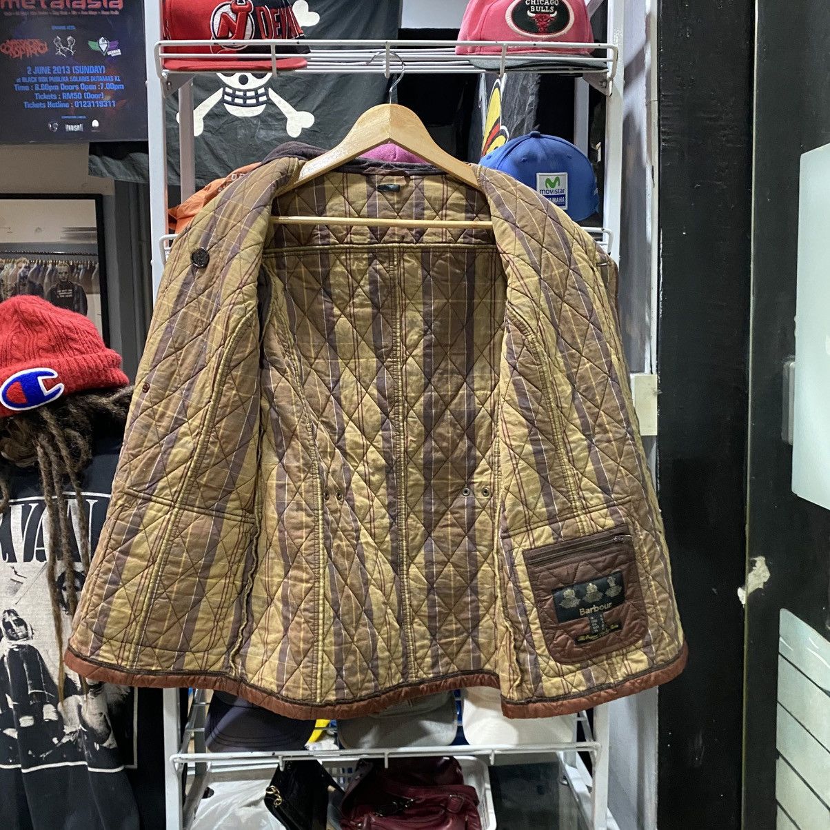 Barbour × Vintage Vintage Barbour Quilted Jacket Size M - L Size US L / EU 52-54 / 3 - 3 Thumbnail