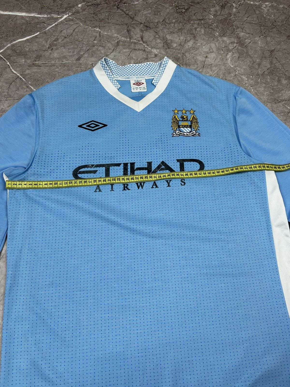 Umbro 2011 Vintage Manchester City Umbro SoccerJersey Long Sleeve Size US L / EU 52-54 / 3 - 9 Thumbnail