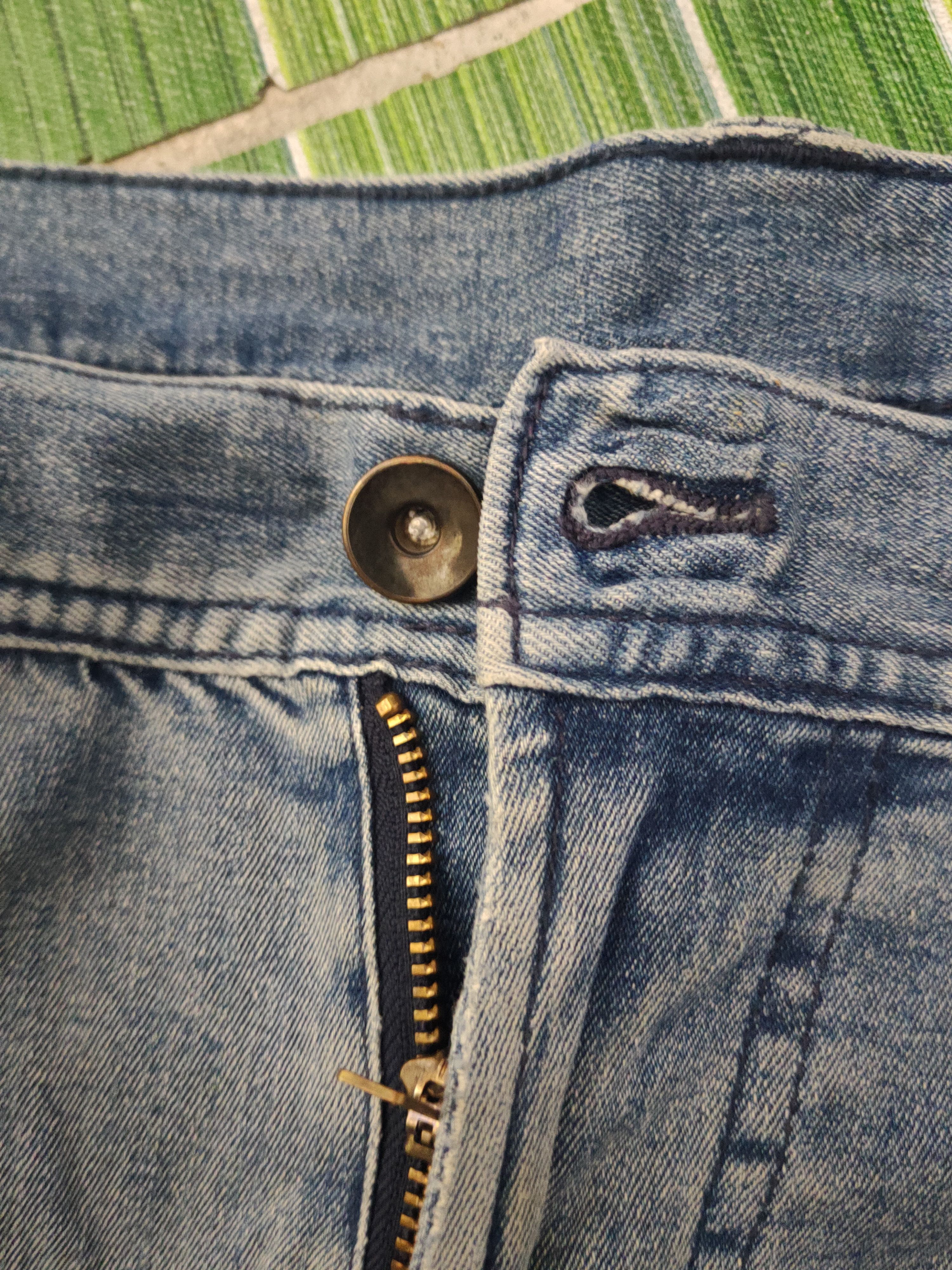 Vintage DL Tora Blue Distressed Ripped Jeans #2121 Size US 35 - 18 Thumbnail
