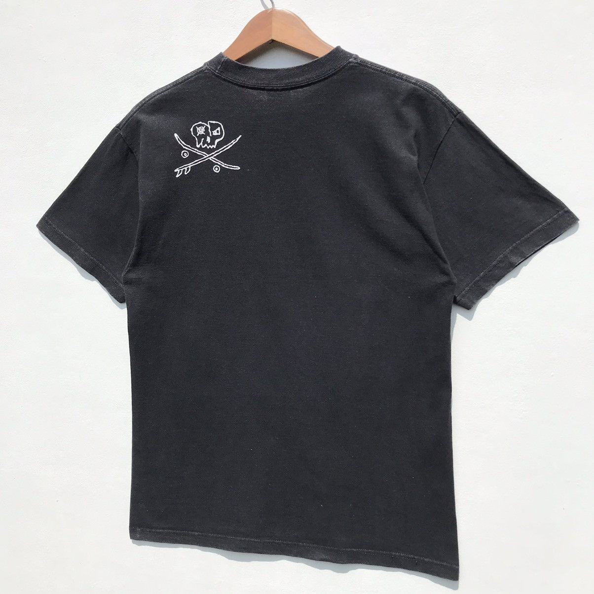 Vintage Vintage Denice Skatebord Shirt Dinece Skate SunFaded Size US S / EU 44-46 / 1 - 4 Thumbnail