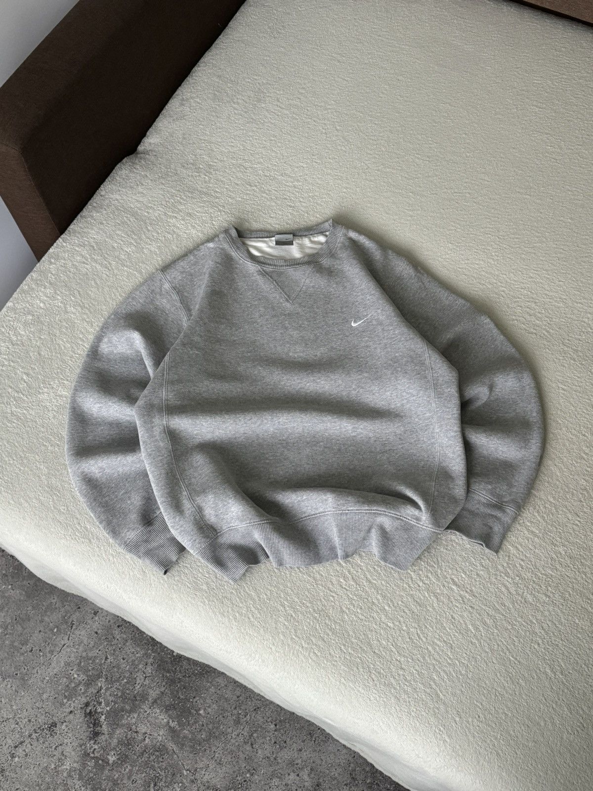 Nike × Vintage Vintage Nike oversized Y2K grey sweater Size US M / EU 48-50 / 2 - 2 Thumbnail