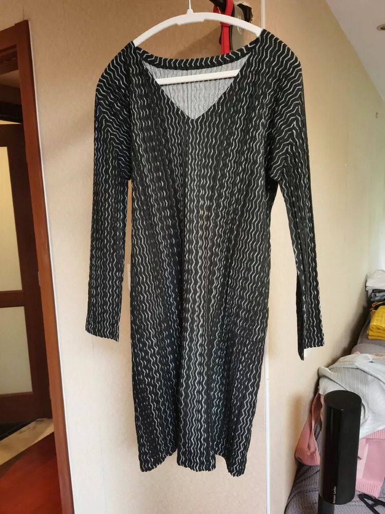 Issey Miyake Issey Miyake Black pleated dress Size M / US 6-8 / IT 42-44 - 1 Thumbnail