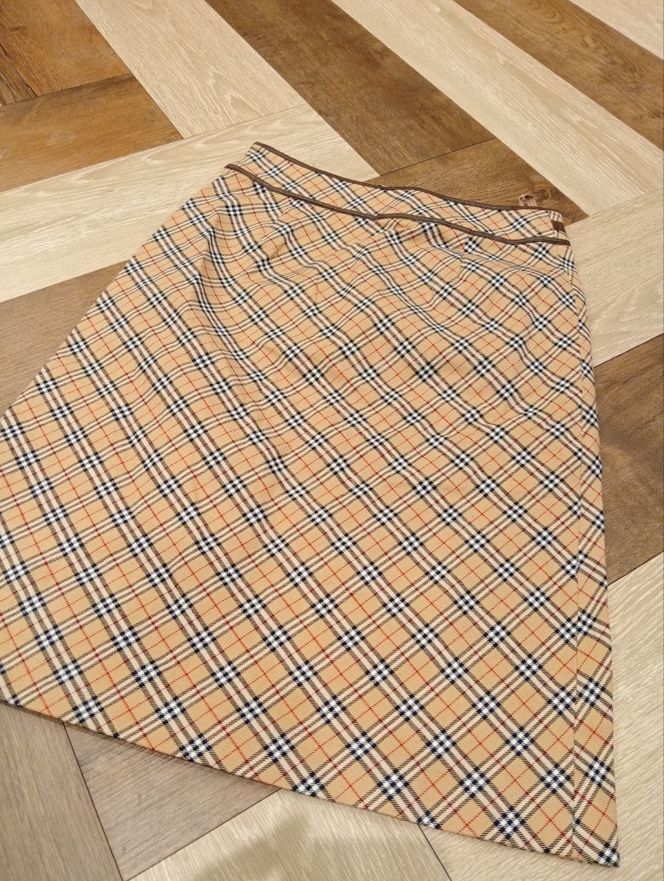 Burberry BURBERRY BLUE LABEL NOVA CHECK STRETCH SKIRT Size 25" / US 0 / IT 36 - 7 Thumbnail