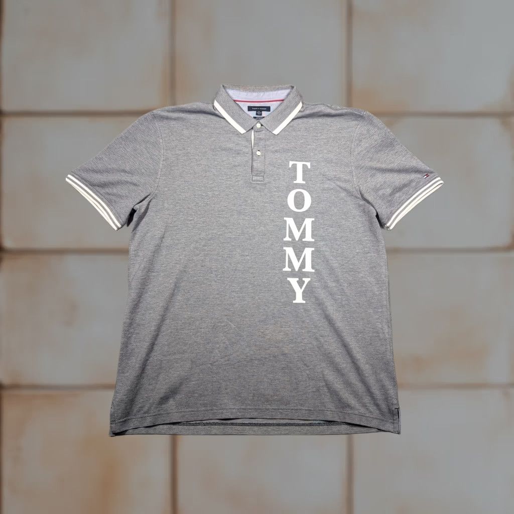 Tommy Hilfiger VINTAGE? No. Tommy Hilfiger Polo Shirt Mens 2XL Gray Custom Fit TOMMY Spell Out Logo Stretch Size US XXL / EU 58 / 5 - 1 Thumbnail