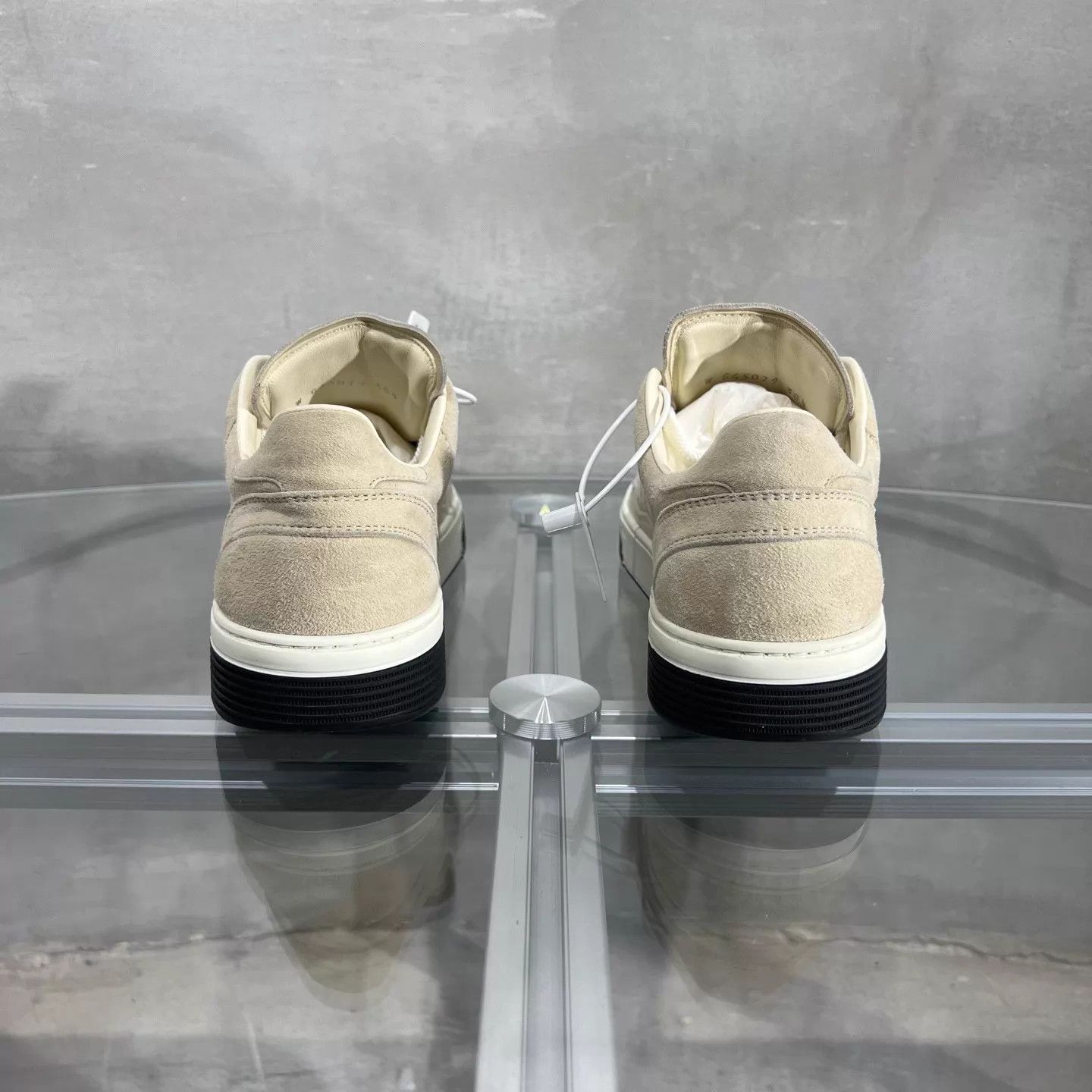 Chanel CHANEL Brown Suede Sneakers 38.5 EU Original Box Size US 8 / IT 38 - 6 Thumbnail