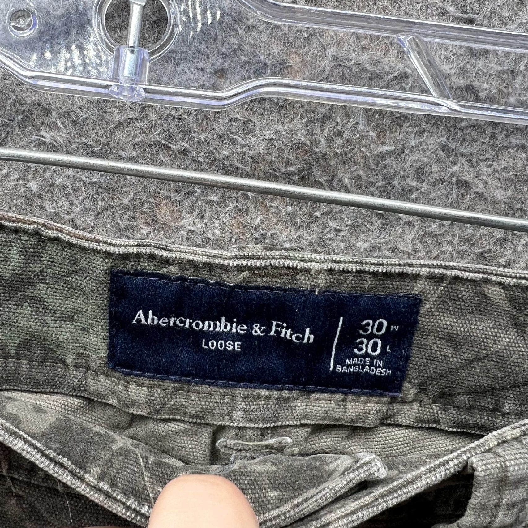 Abercrombie & Fitch VINTAGE Abercrombie & Fitch Cargo Pants Men 30x30 Green Camo Hunting Paratrooper Size US 30 / EU 46 - 4 Thumbnail