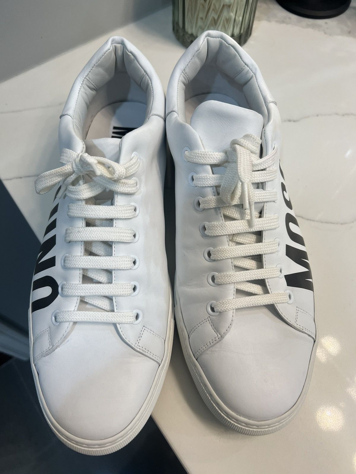 Moschino Moschino Logo-Printed Lace-Up Sneakers Size US 11 / EU 44 - 12 Thumbnail