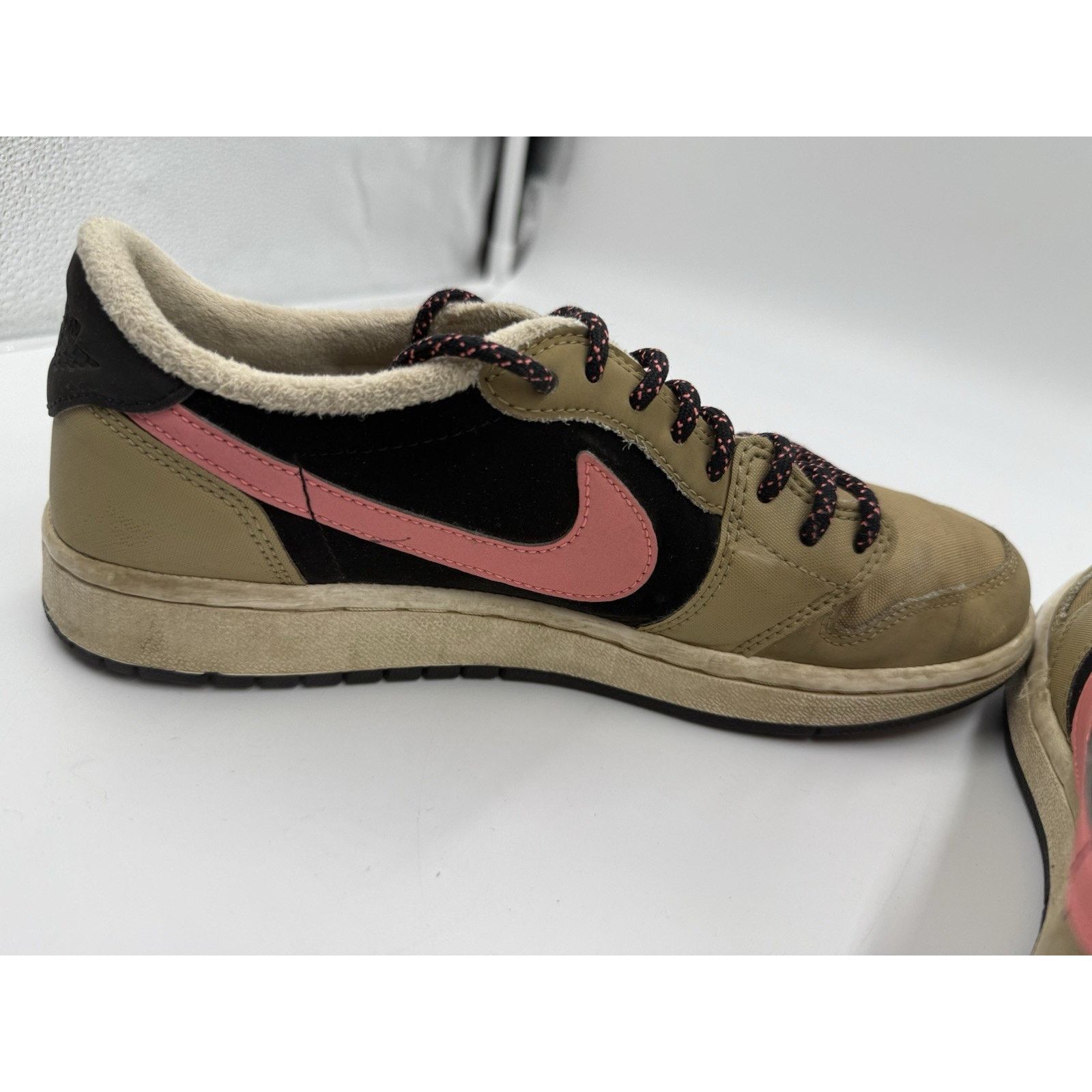Jordan Brand Size 8 - Air Jordan 1 Retro Fleece Low Parachute Beige W Size US 8 / IT 38 - 5 Thumbnail