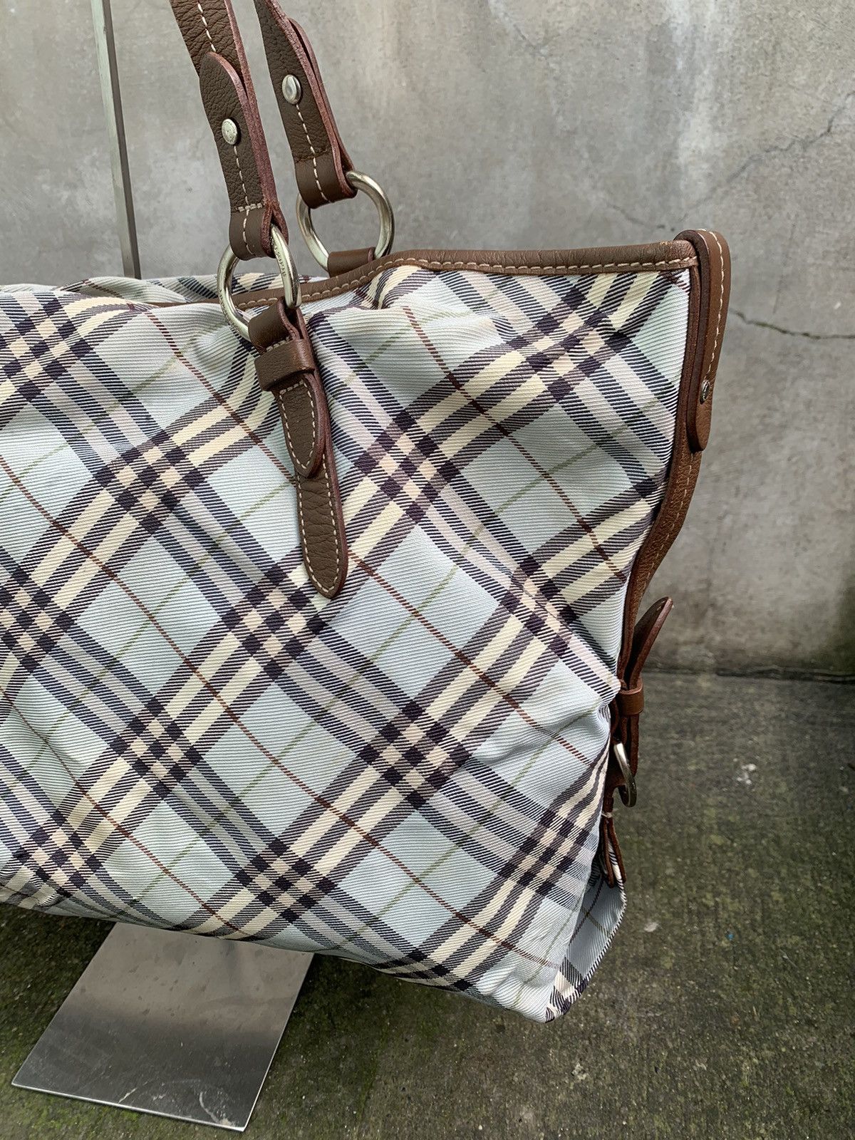 Burberry Nova Plaid Shoulder Bag Size ONE SIZE - 3 Thumbnail