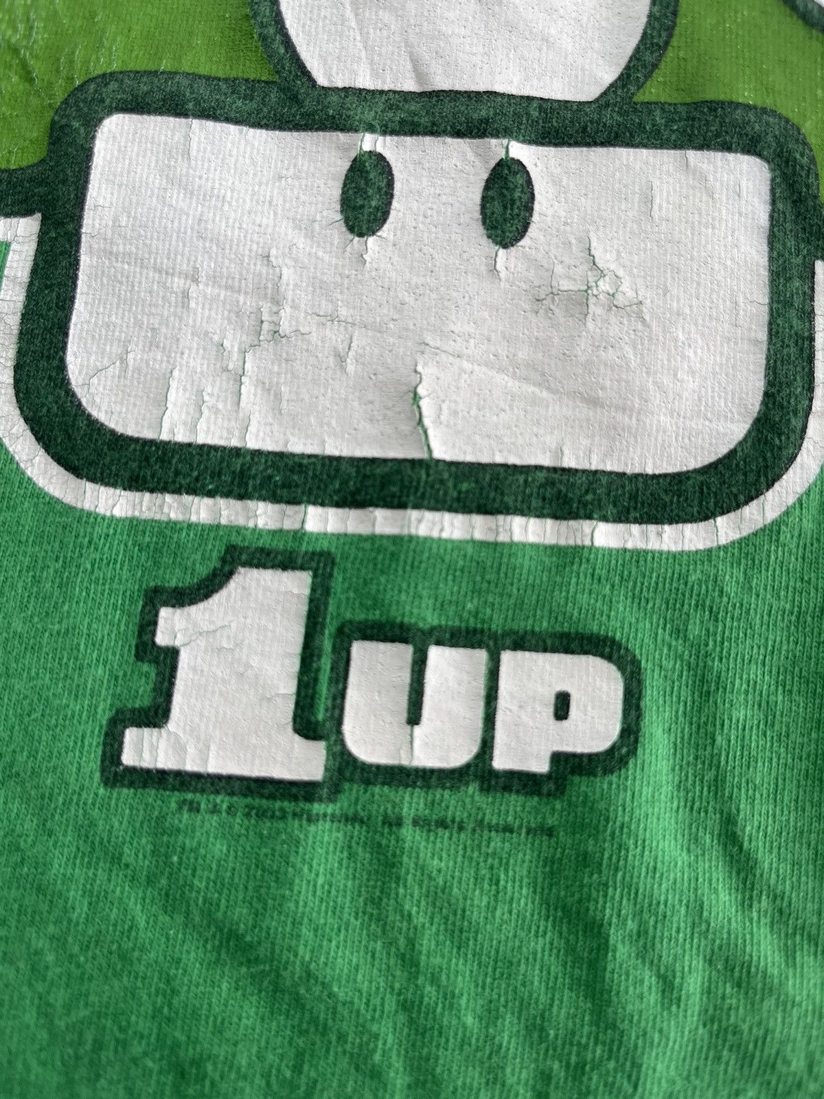 Nintendo Vintage 1 UP Mushroom 2003’s mario Nintendo Tshirt Size US XL / EU 56 / 4 - 6 Thumbnail