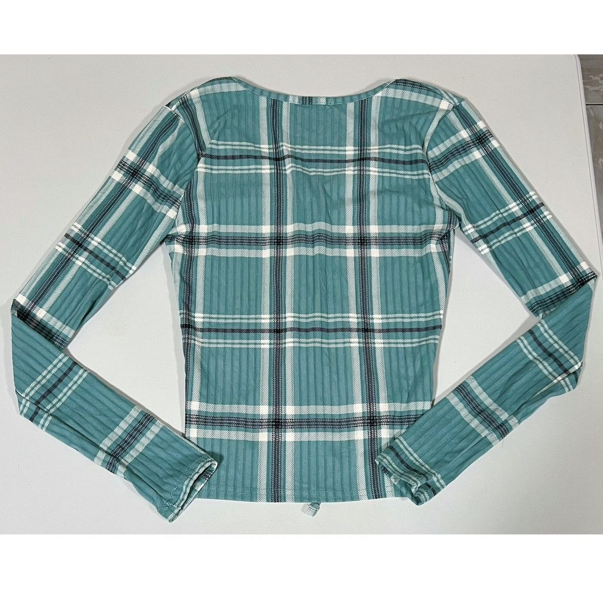 Japanese Brand Blue Plaid V-Neck Long Sleeve Shirt Top Blouse Tee Size S 🩵✨ Size S / US 4 / IT 40 - 4 Thumbnail