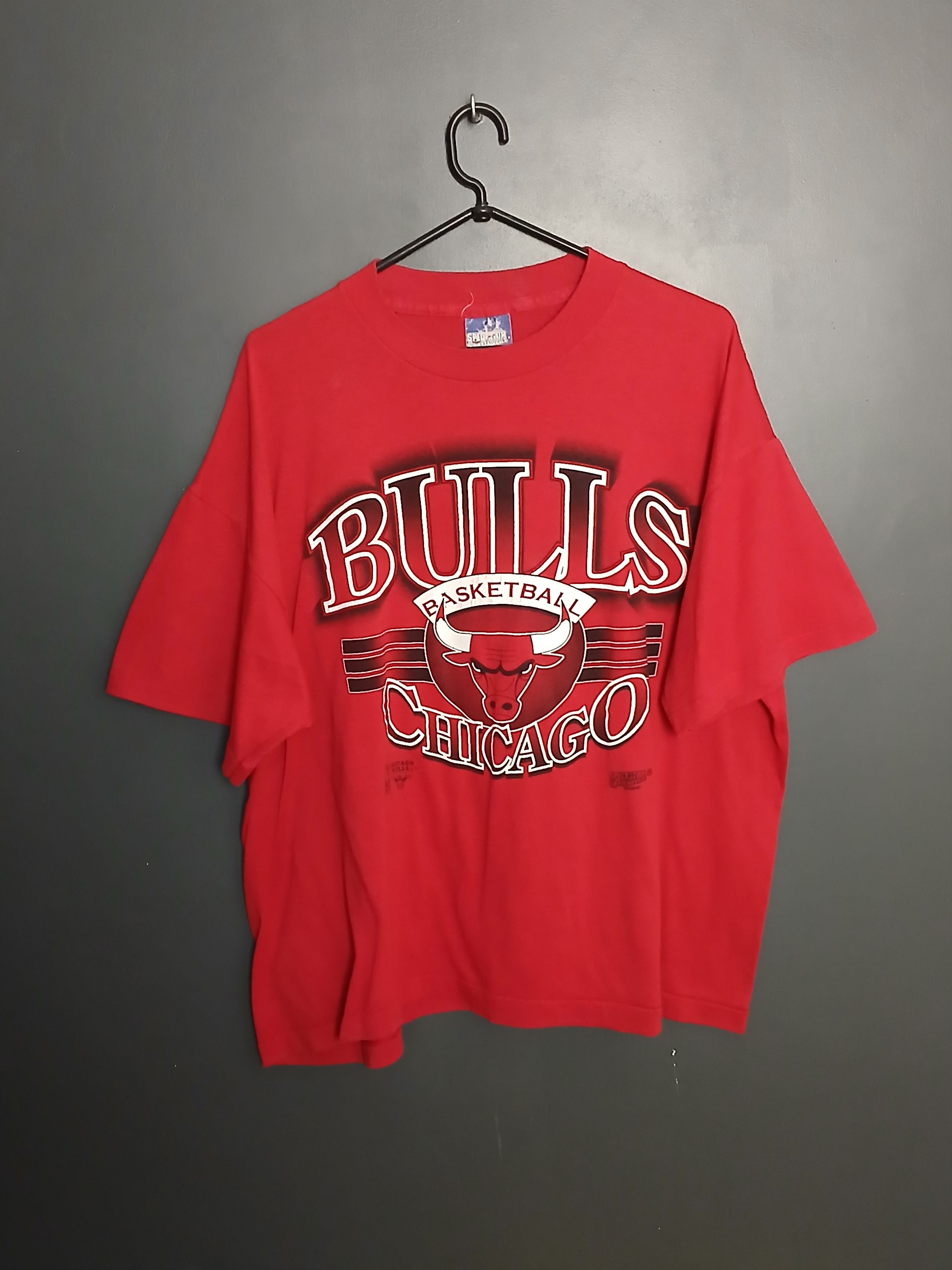 NBA Vintage NBA Chicago Bulls Basketball T-Shirt Size US XL / EU 56 / 4 - 1 Thumbnail