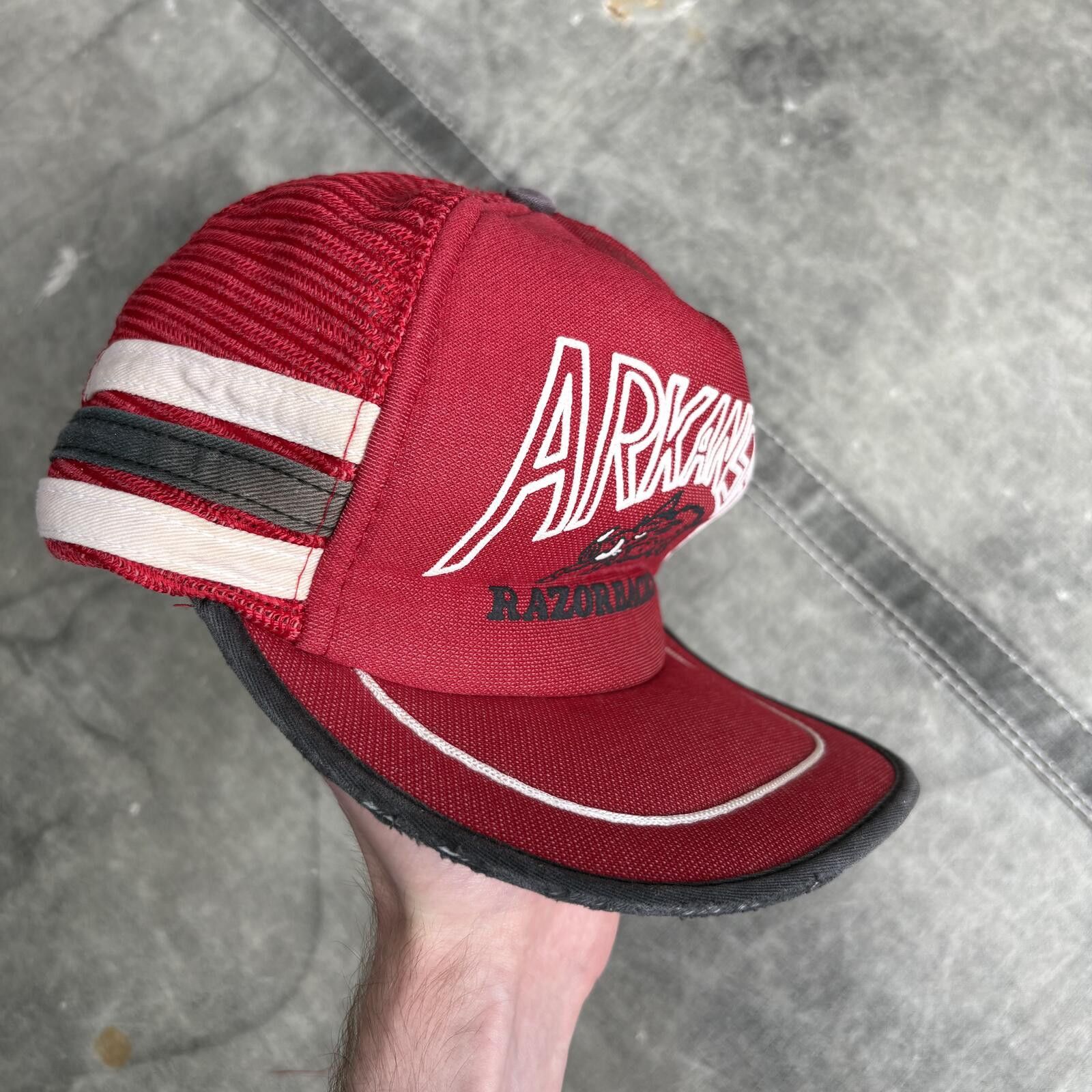 Vintage Vintage 80s Arkansas Razorbacks 3 Stripe Sports Trucker Hat Size ONE SIZE - 3 Thumbnail