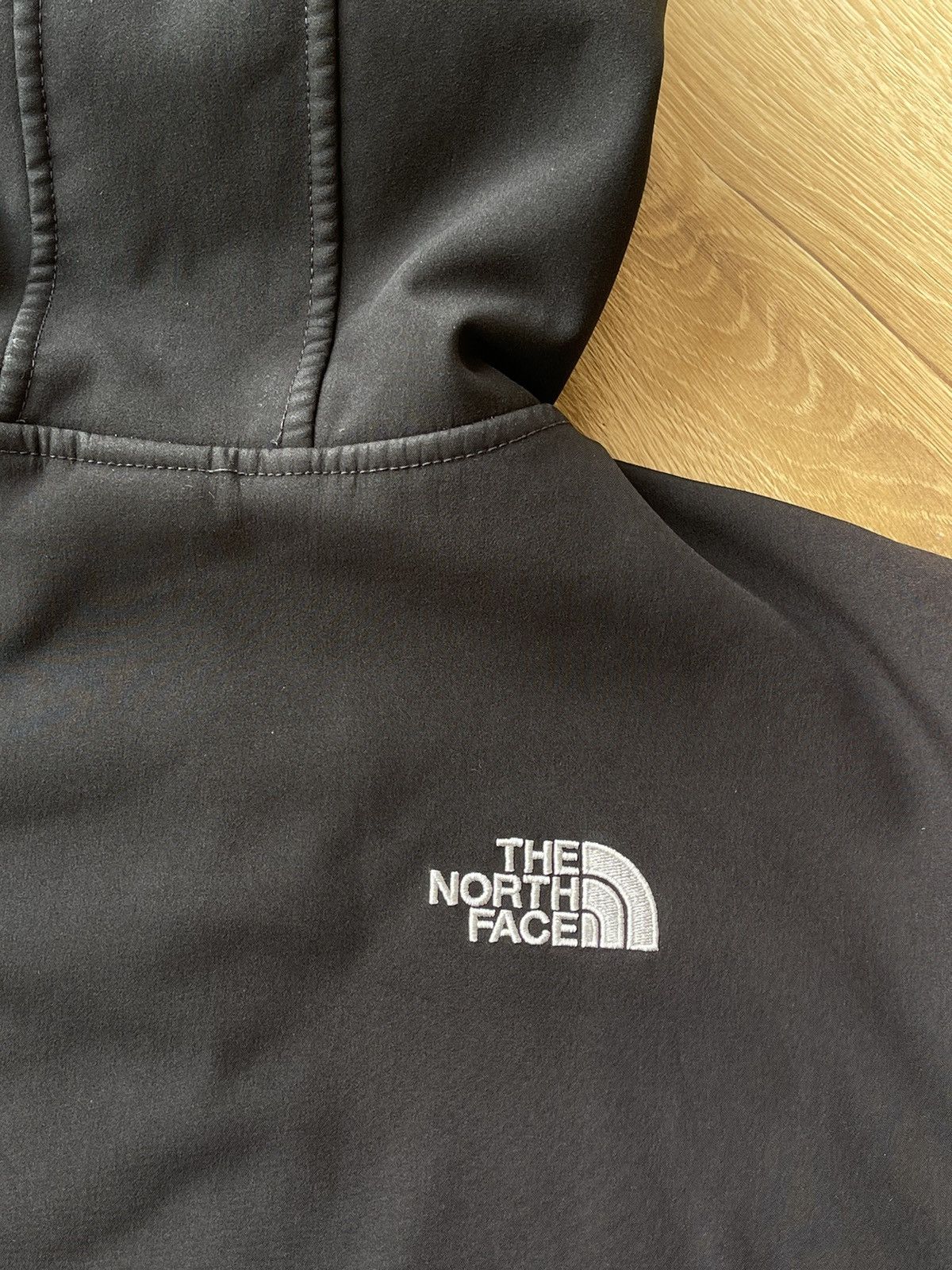 The North Face The North Face Apex Bionic Hooded Softshell Logo Jacket Size US L / EU 52-54 / 3 - 19 Thumbnail