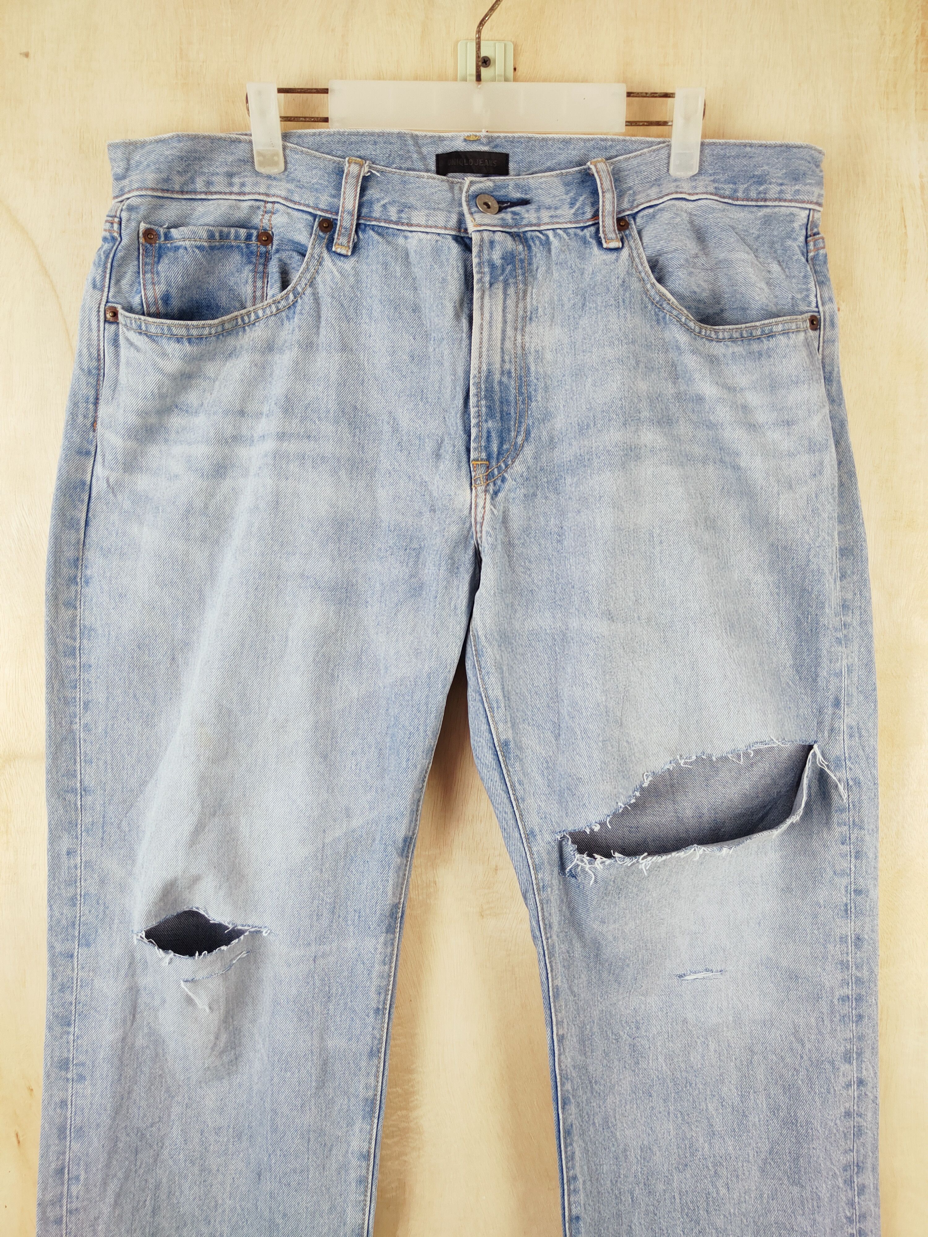 Japanese Brand Uniqlo Blue Distressed Ripped Jeans #S2657 Size US 38 / EU 54 - 2 Thumbnail
