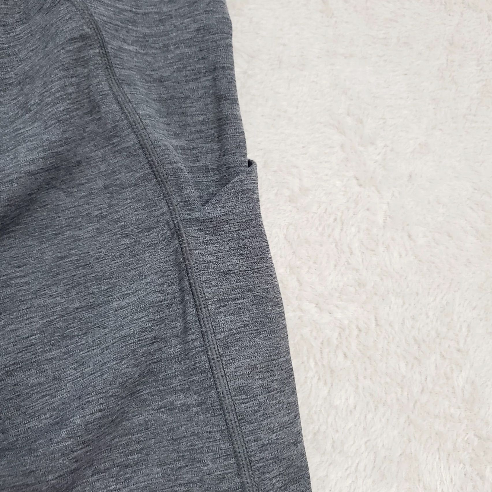 Athleta Athleta Women Tight 7/8 Gray Mid Rise Stretch Pocket Leggings Size ONE SIZE - 6 Thumbnail