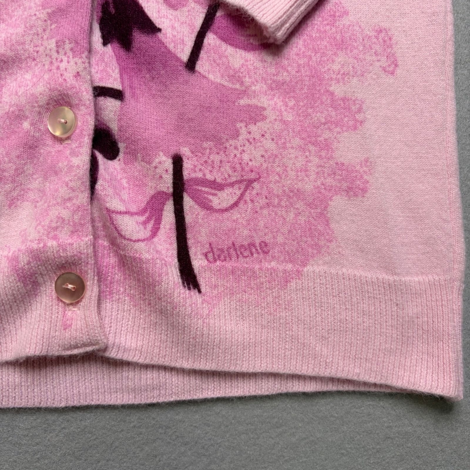 Vintage Vintage Darlene Pink Floral Cardigan Sweater USA 80s XS/S Size S / US 4 / IT 40 - 4 Thumbnail