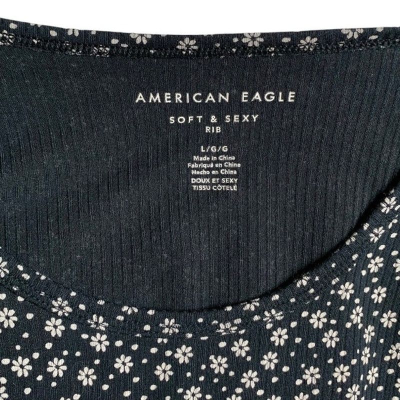 American Eagle Outfitters AMERICAN EAGLE Soft & Sexy Black Floral Crop Top Women Large Size L / US 10 / IT 46 - 2 Thumbnail