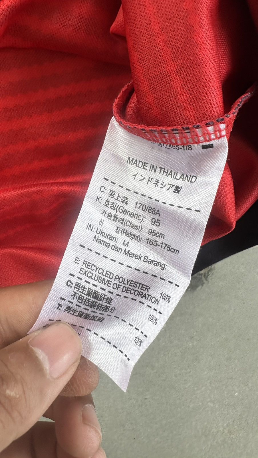 Other MACESTER UNITED 2018/19 HOME JERSEY Size US M / EU 48-50 / 2 - 4 Thumbnail