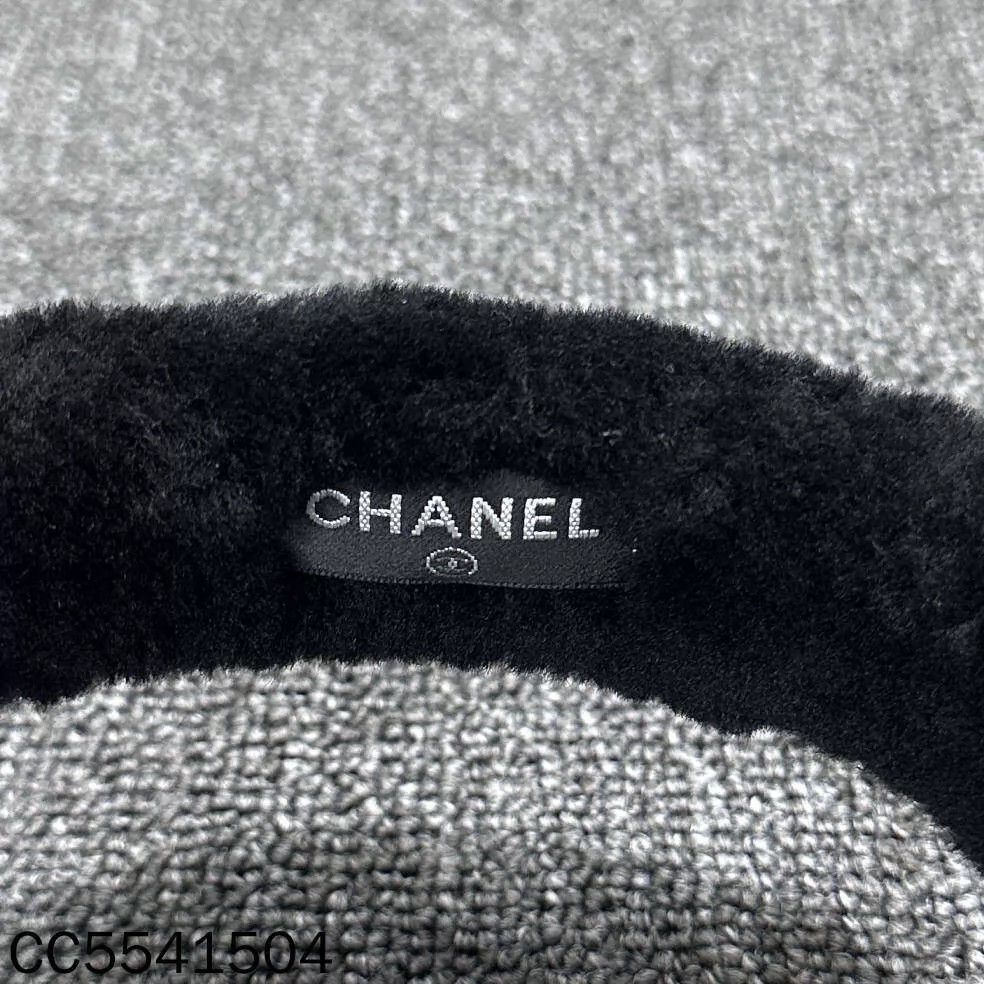 Chanel Chanel coco neige black lamb wool earmuffs Size ONE SIZE - 4 Thumbnail