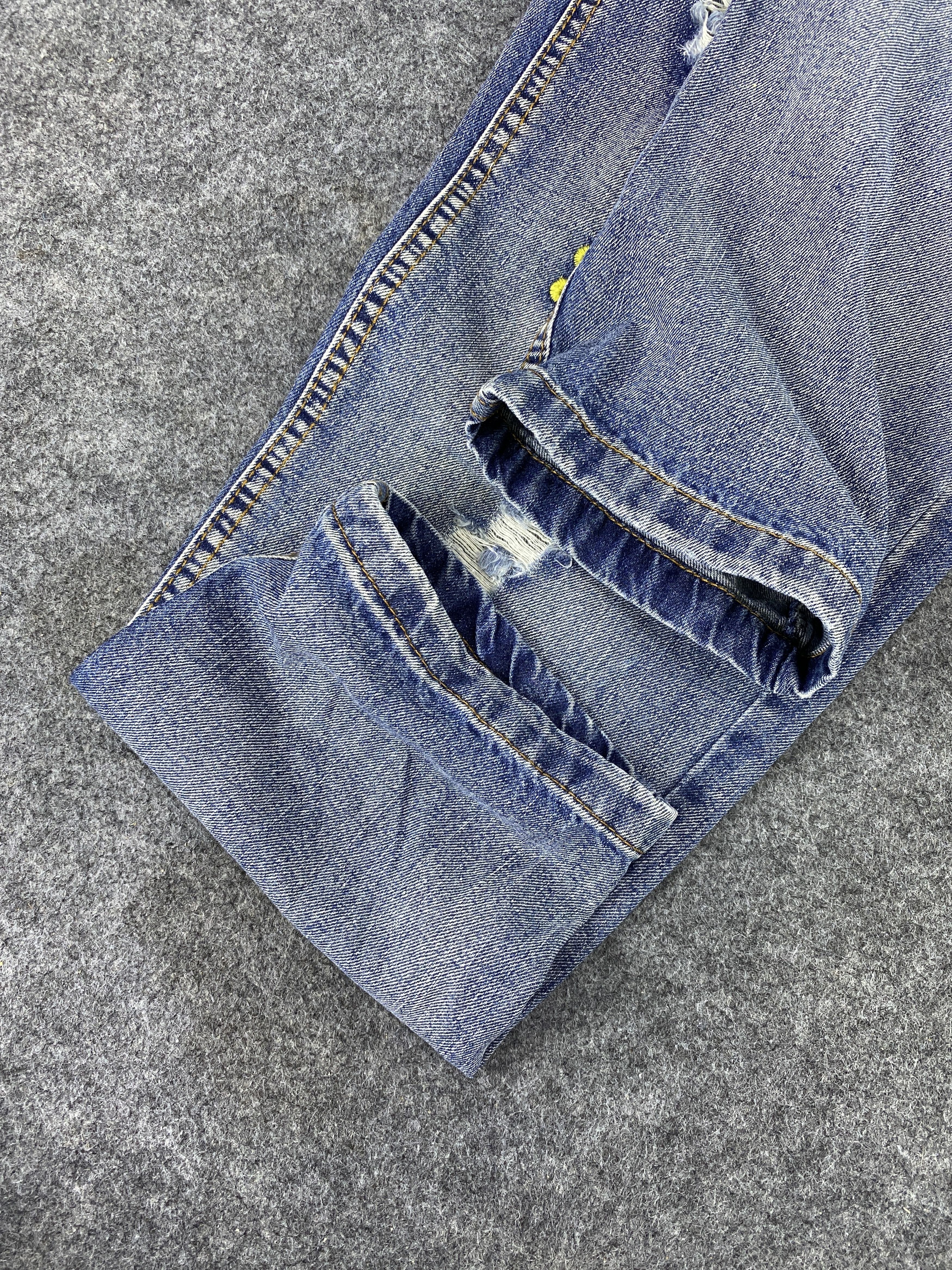 Japanese Brand Japanese Brand Distressed Joggers Denim - J1050 Size 24" / US 00 / IT 34 - 12 Thumbnail
