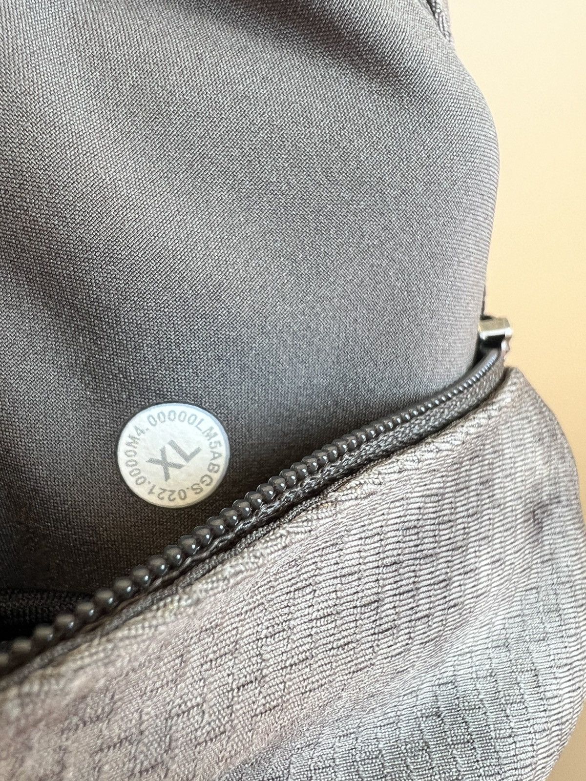Lululemon Lululemon textured tech pants Size US 35 - 3 Thumbnail