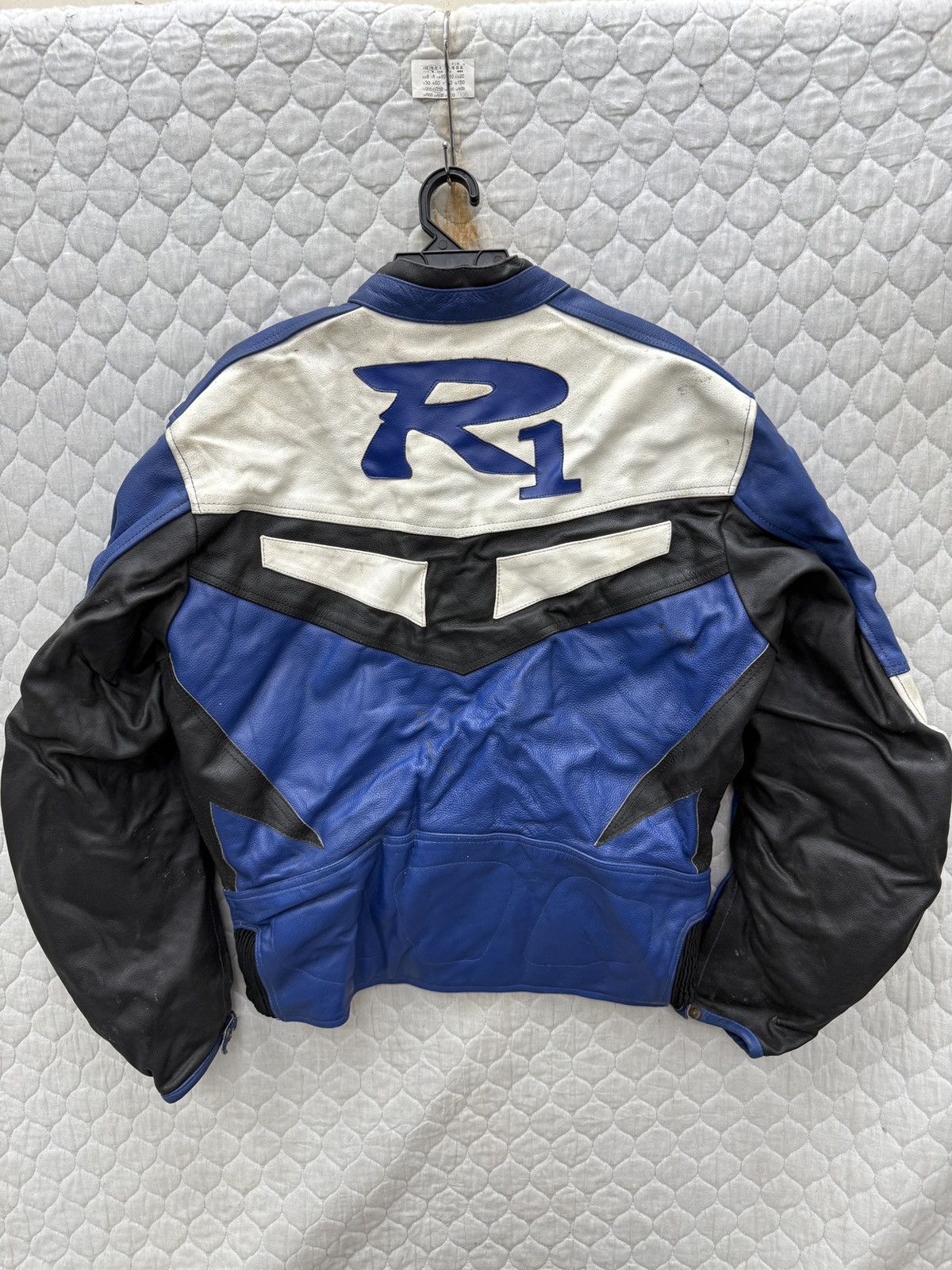 Yamaha 🔥🔥🔥ARCHIVE YAMAHA R1 RIDER LEATHER JACKET Size US XL / EU 56 / 4 - 2 Thumbnail