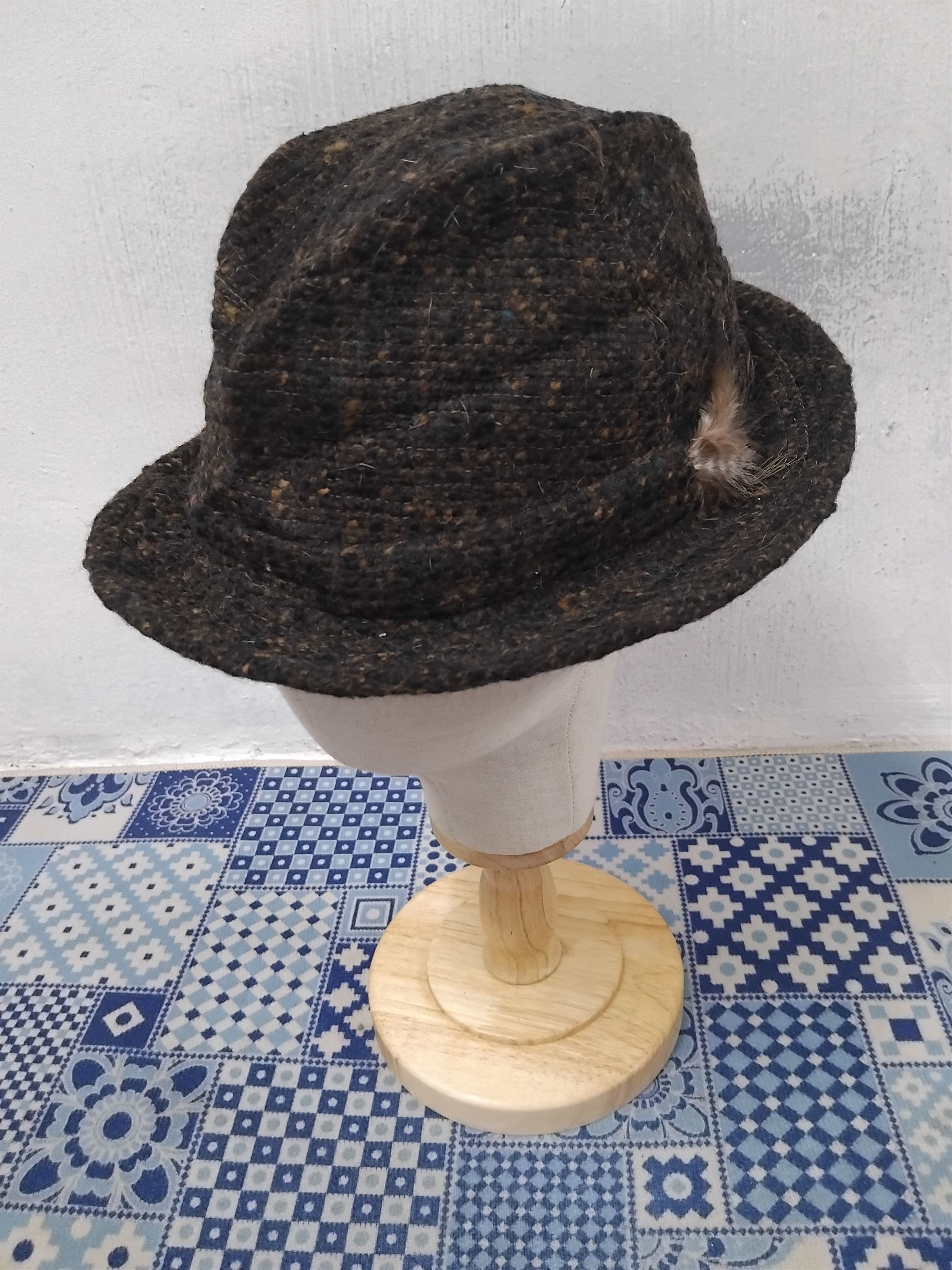 Japanese Brand 💥Studio donegal handcrafted & handwoven hat Size ONE SIZE - 1 Thumbnail
