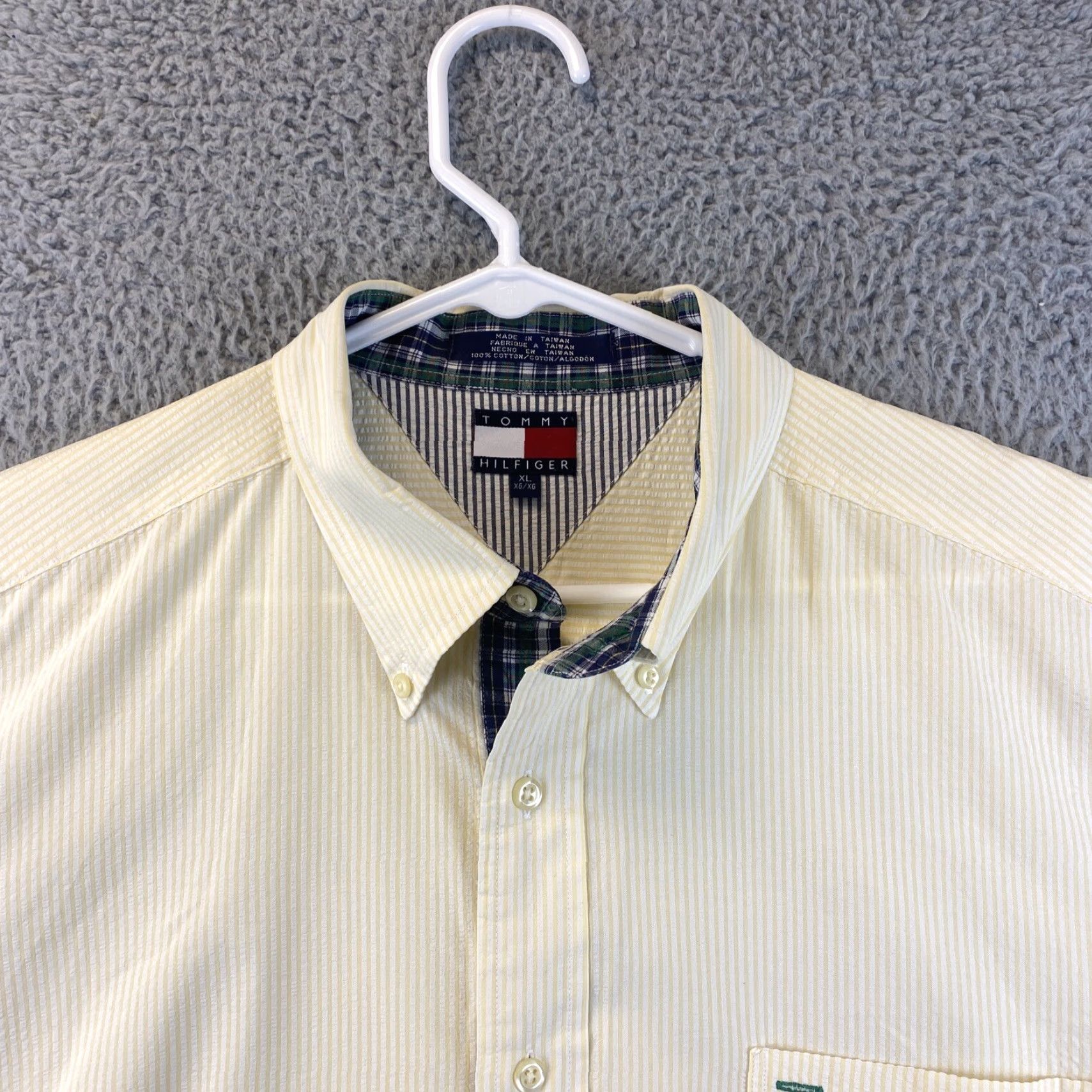 Tommy Hilfiger Tommy Hilfiger Button-Up Shirt Adult XL Yellow Blue Short Sleeve Cotton Light Stripes Casual Mens Size US XL / EU 56 / 4 - 4 Thumbnail