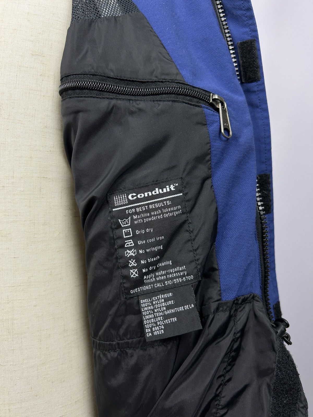 Mountain Hardwear Mountain Hardwear Jacket Blue Conduit Full Zip Hooded Size S Size US S / EU 44-46 / 1 - 14 Thumbnail