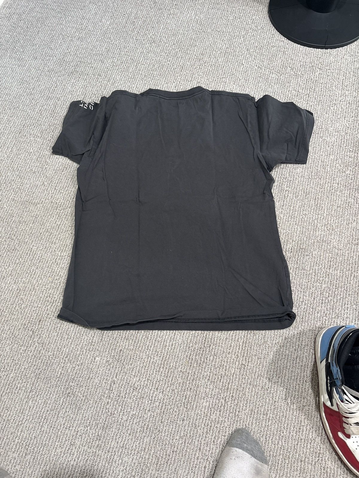 Kaws Kaws Black Tokyo First T Shirt Size US XL / EU 56 / 4 - 3 Thumbnail