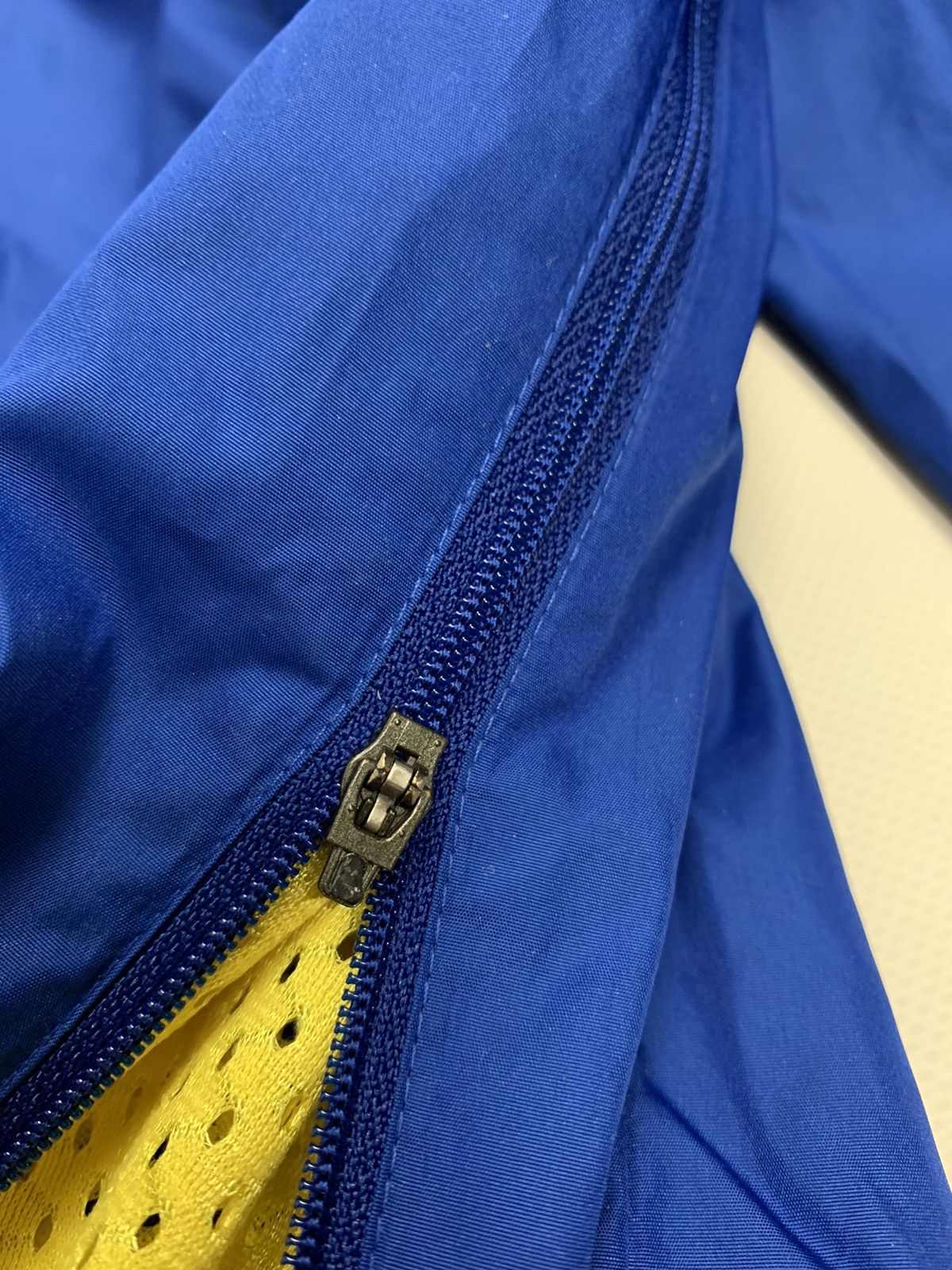 Nike × Vintage Vintage 90’s Nike Y2K Nylon Tracktop Size US L / EU 52-54 / 3 - 13 Thumbnail