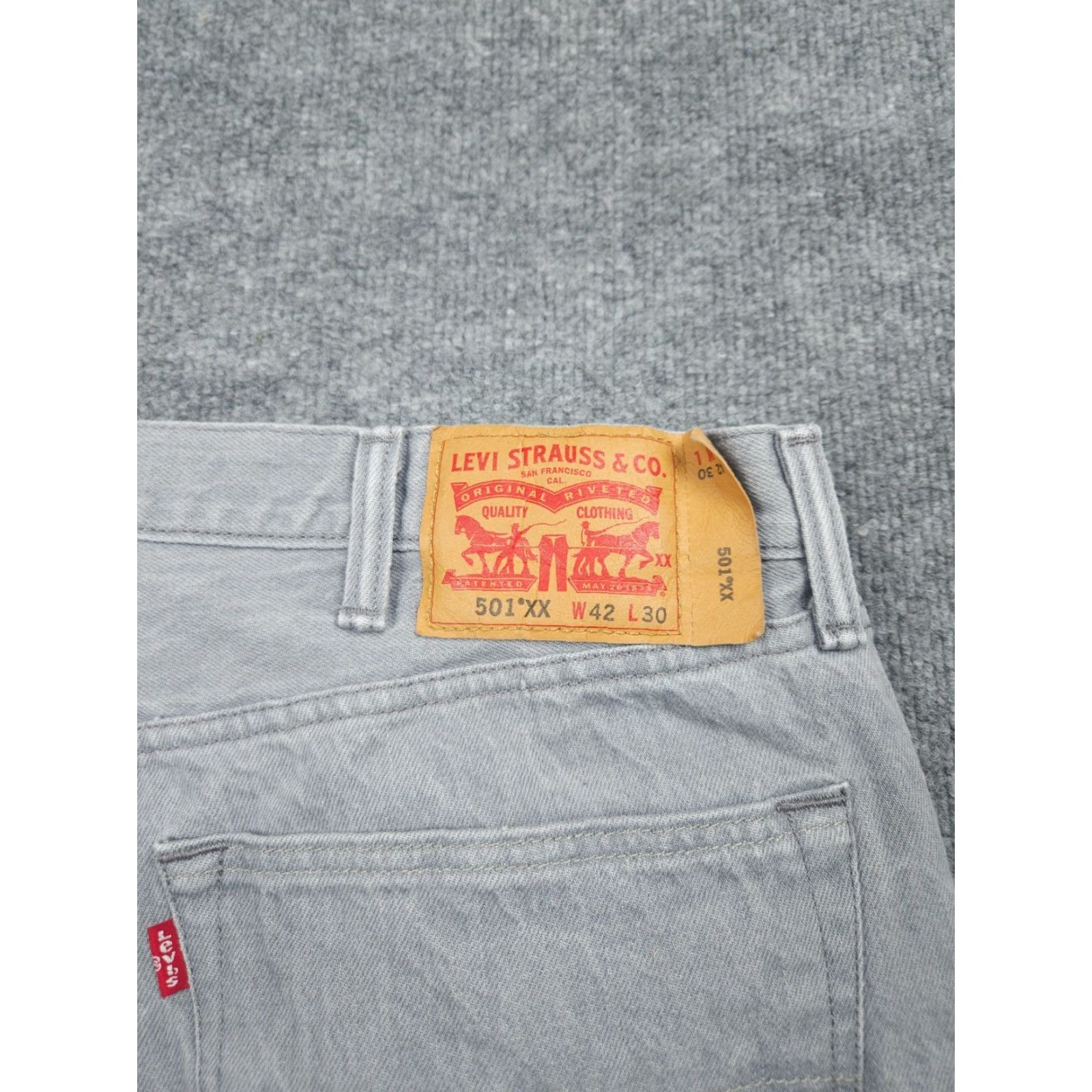 Levi's Levi's 501xx Jeans Mens 38 x 28 Gray Denim Classic Straight Regular Fit 5-Pocket Denim Cotton Button Closure Size US 38 / EU 54 - 5 Thumbnail