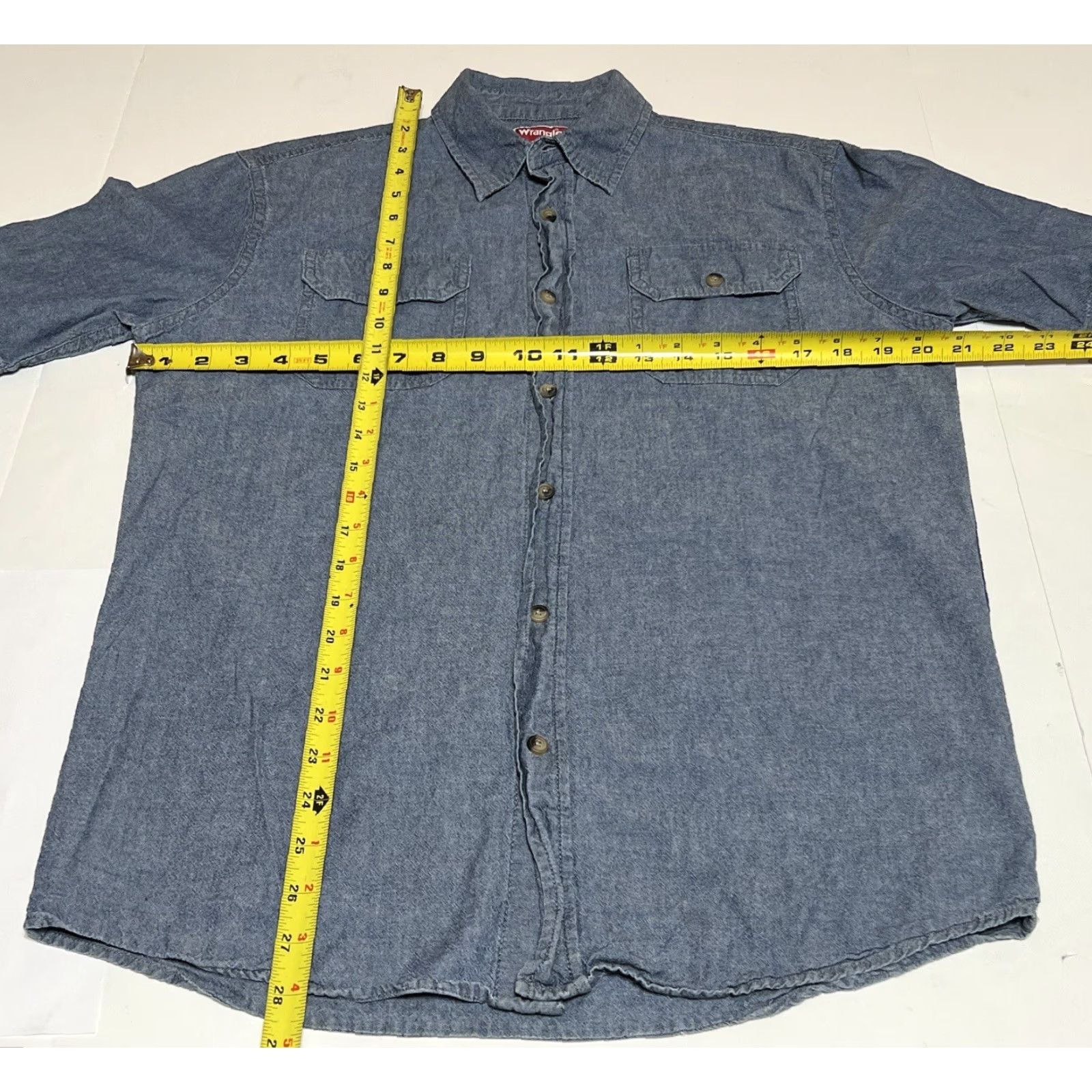 Wrangler Wrangler Men’s Chambray Shirt Button-Up Short Sleeve Pockets Cotton Blue Small Regular Classi c Casual Mens Shirt Size US S / EU 44-46 / 1 - 4 Thumbnail