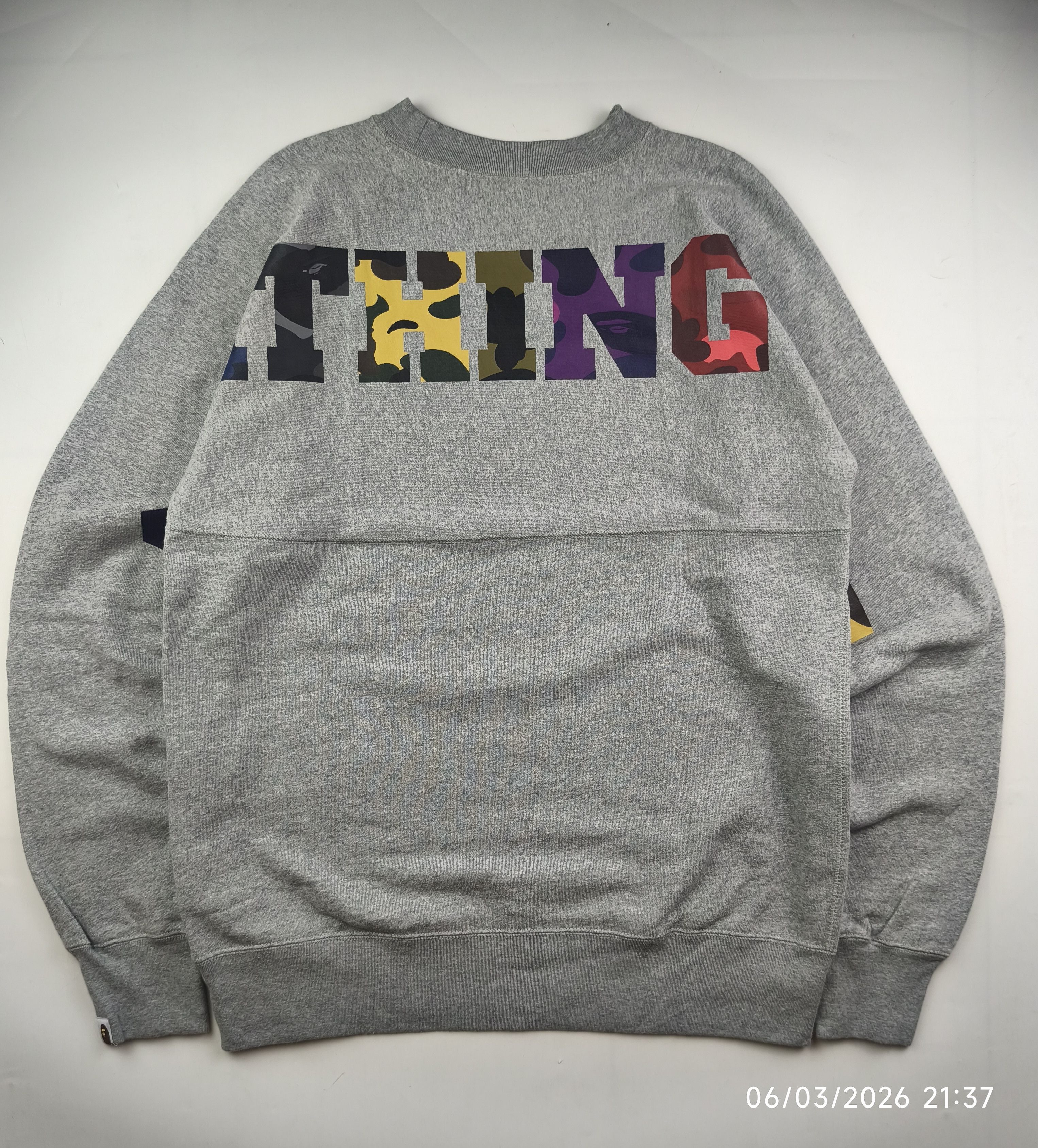 Bape Bape - one point - multi camou script sweatshirt Size US L / EU 52-54 / 3 - 2 Thumbnail