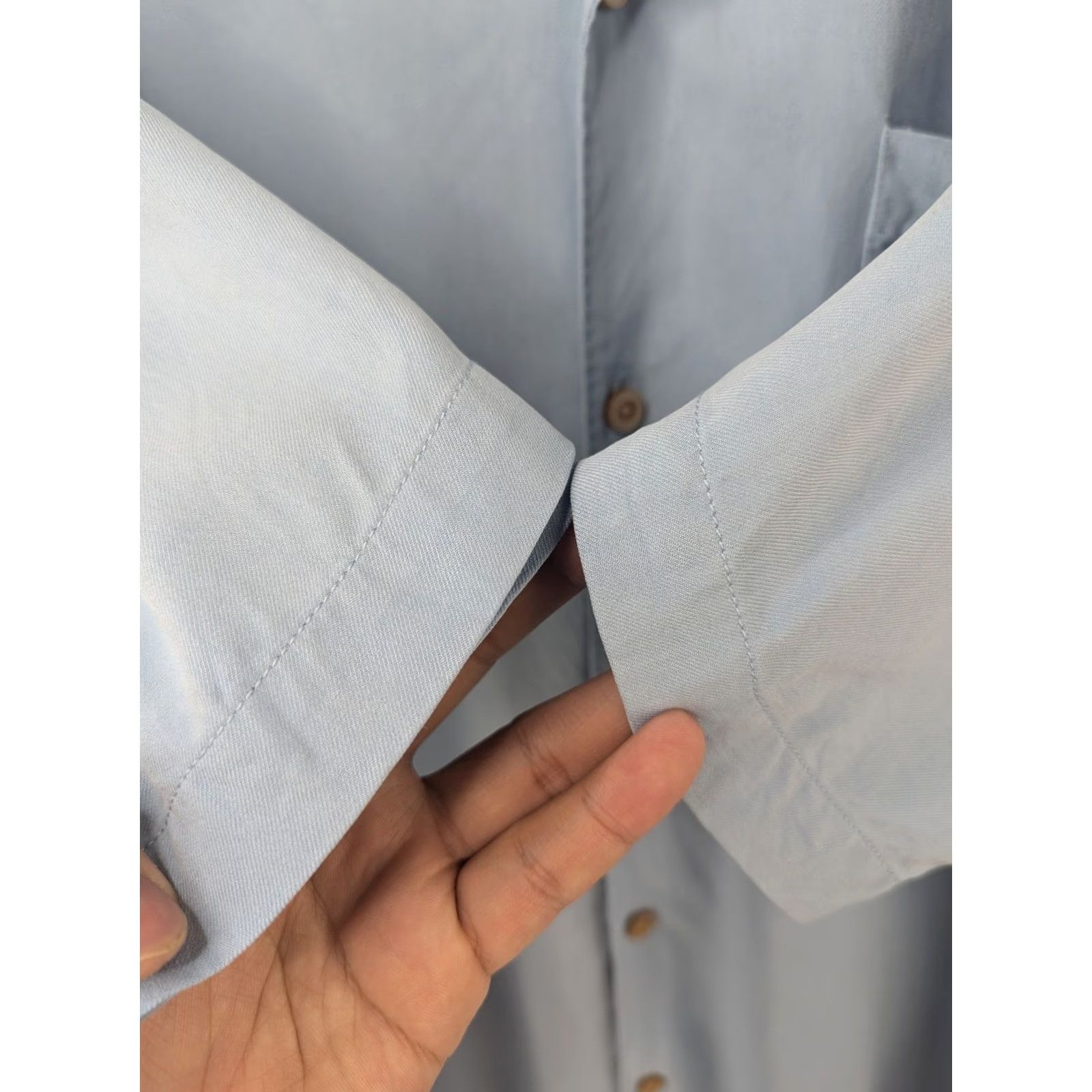 Tommy Bahama Tommy Bahama Silk Original Fit Camp Shirt Light Blue Men’s XL Silk Button-Up Shirt Split Collar Beach Casual Size US XL / EU 56 / 4 - 7 Thumbnail