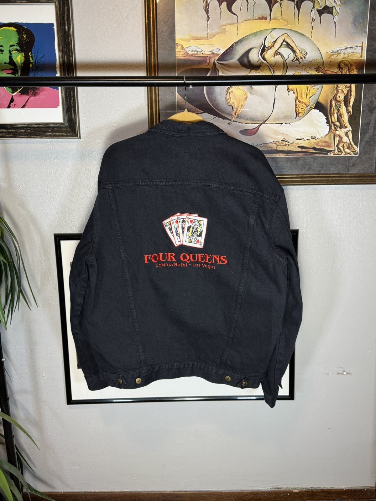 Vintage Vtg Four Queens Casino Las Vegas Hotel Black Denim Jacket Size US XL / EU 56 / 4 - 1 Thumbnail