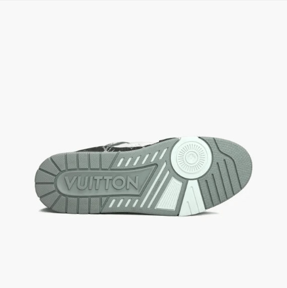 Louis Vuitton Louis Vuitton low-top shoes Size US 9 / EU 42 - 10 Thumbnail