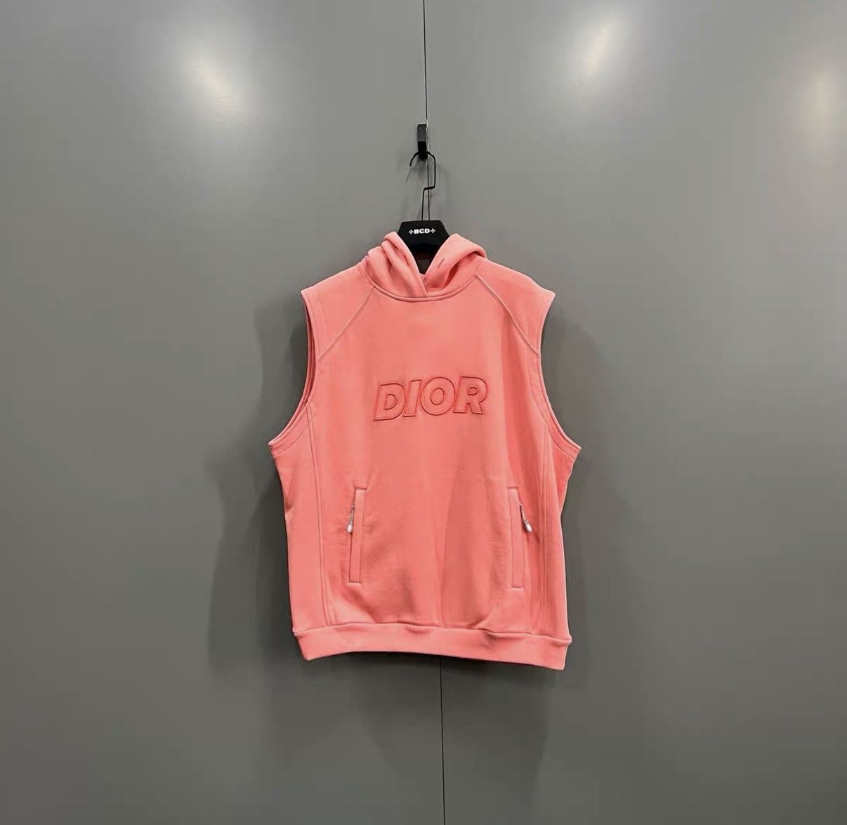 Dior Dior Pink Embroidered Logo Sleeveless Hoodie J41 Size US S / EU 44-46 / 1 - 1 Thumbnail