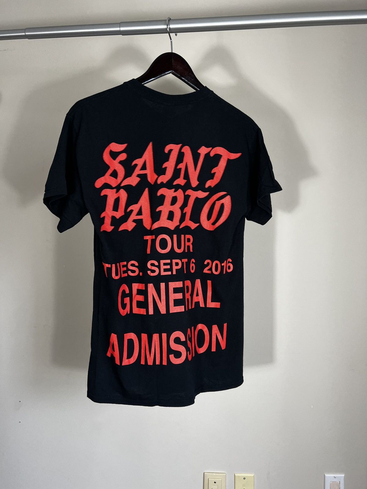 Kanye West Saint Pablo Tour Merch Size US M / EU 48-50 / 2 - 1 Thumbnail