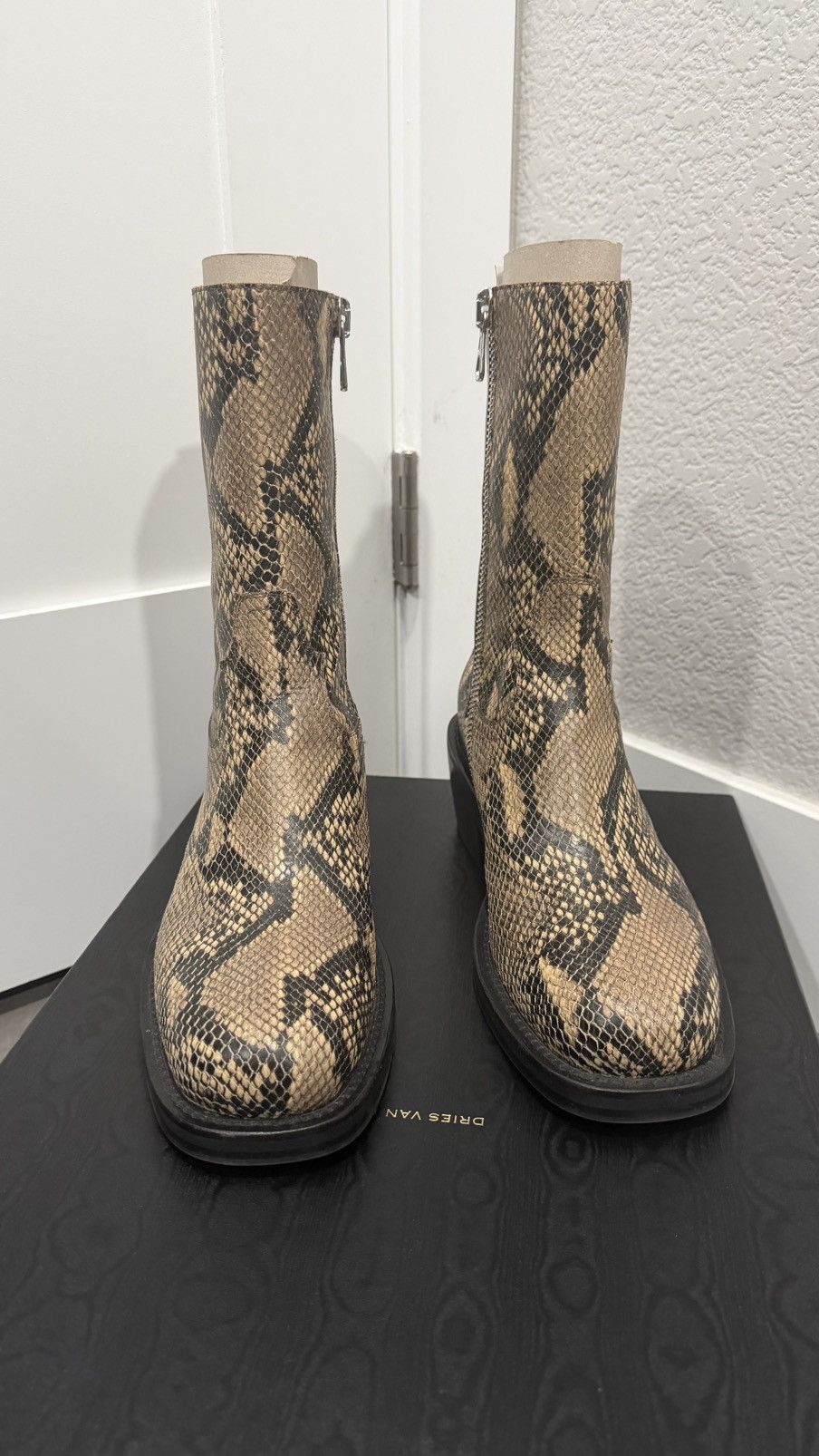 Dries Van Noten DRIES VAN NOTEN SNAKESKIN BOOTS Size US 9 / EU 42 - 1 Thumbnail