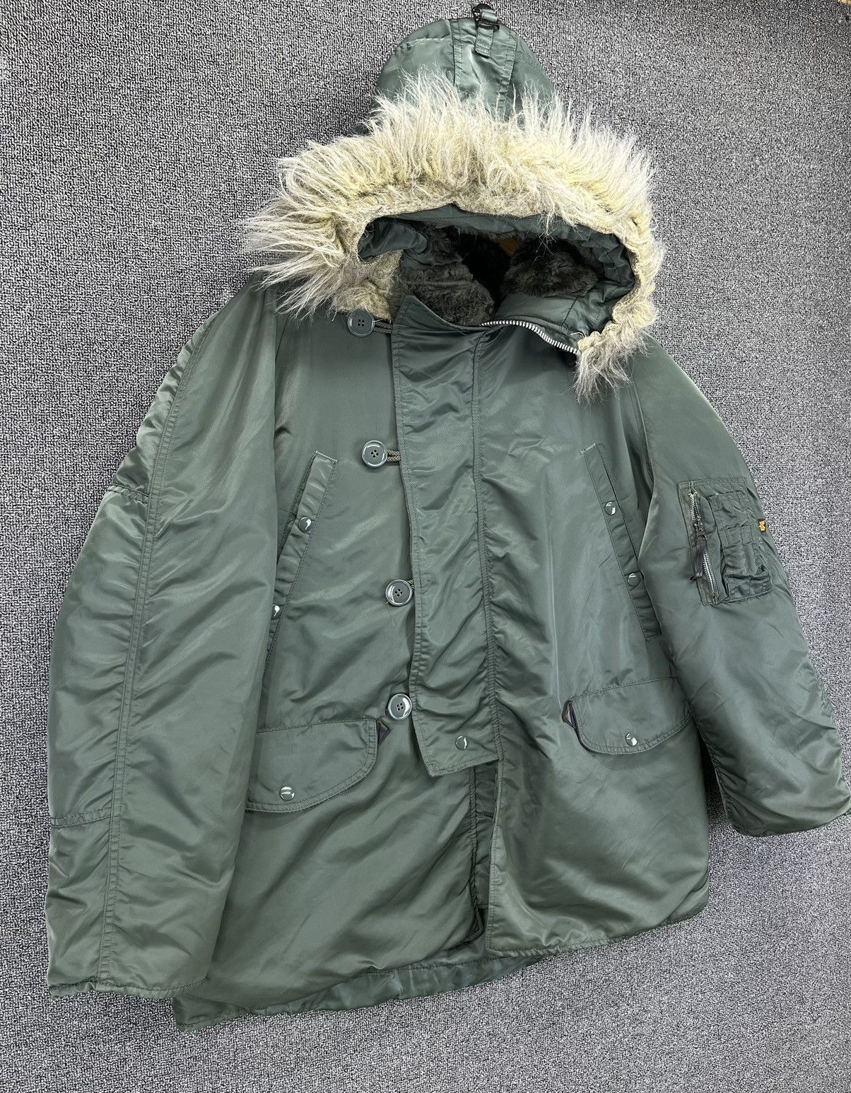 Alpha Industries Vintage 90s Alpha Industries Fur Hoodie Bomber Jacket Size US M / EU 48-50 / 2 - 2 Thumbnail