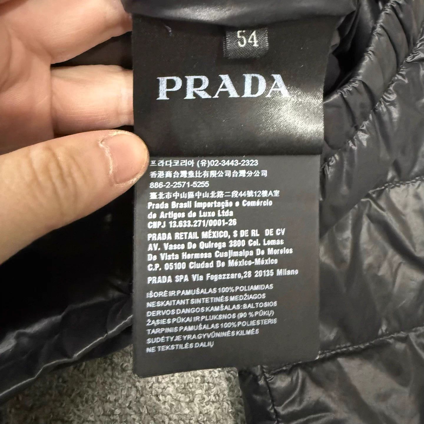 Prada Prada black triangle logo down jacket 54 99 new Size US L / EU 52-54 / 3 - 4 Thumbnail