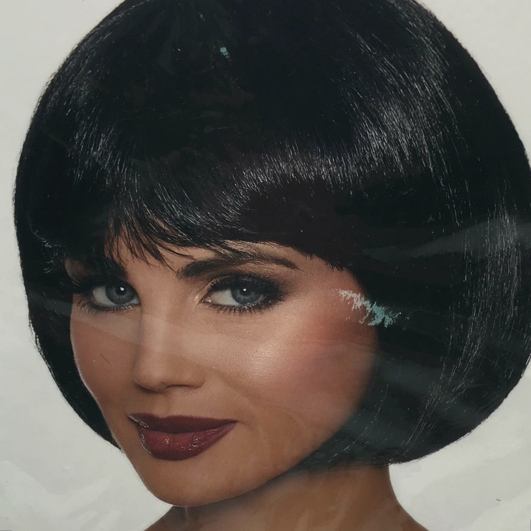 Vintage Dreamgirl Adult Women Short Black Bob Hair Wig Halloween Costume Accessory Shirt Size 42" / US 20 - 3 Thumbnail