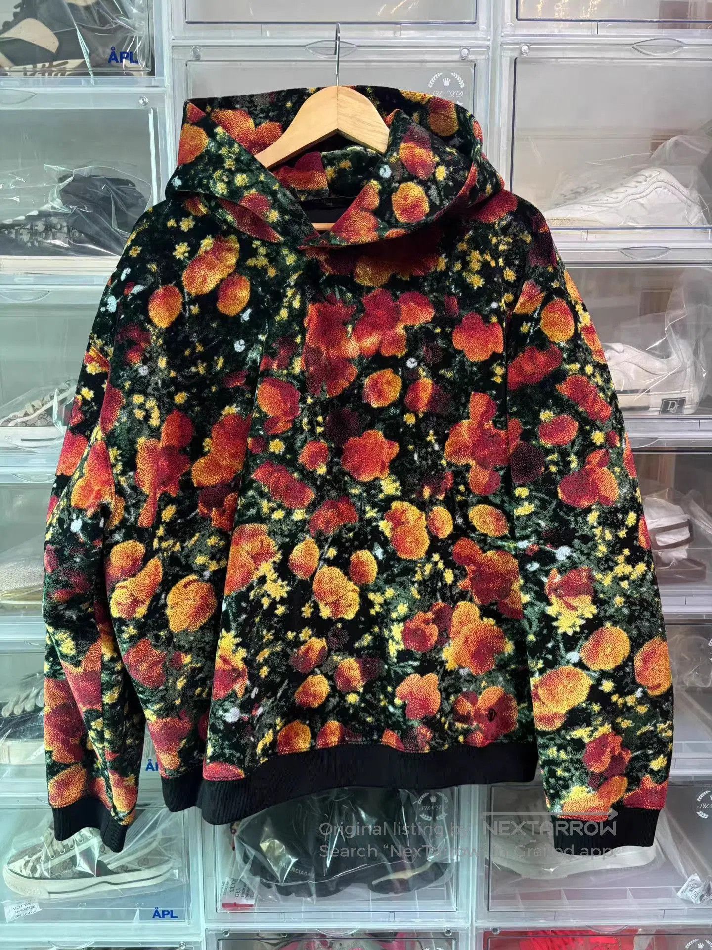 Louis Vuitton Red Floral Print Hoodie. Size US XL / EU 56 / 4 - 1 Thumbnail