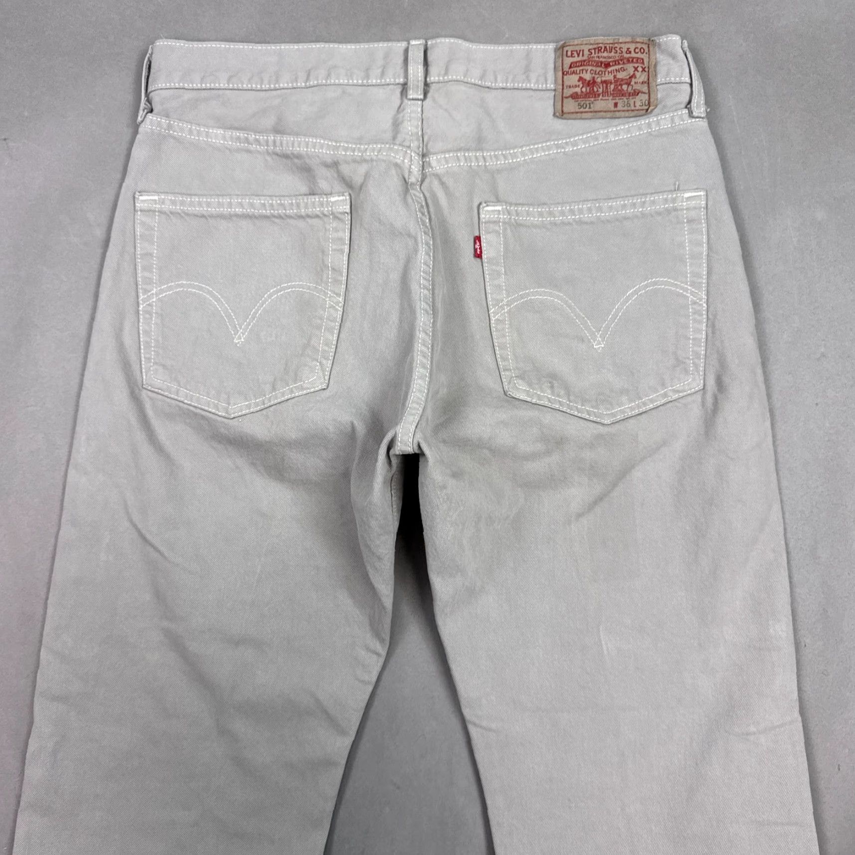 Levi's Levi's 501 Jeans Mens 36x26 Gray Button Fly Denim Pants Work Chore Vintage 90s (Tag36x30) Size US 36 / EU 52 - 5 Thumbnail