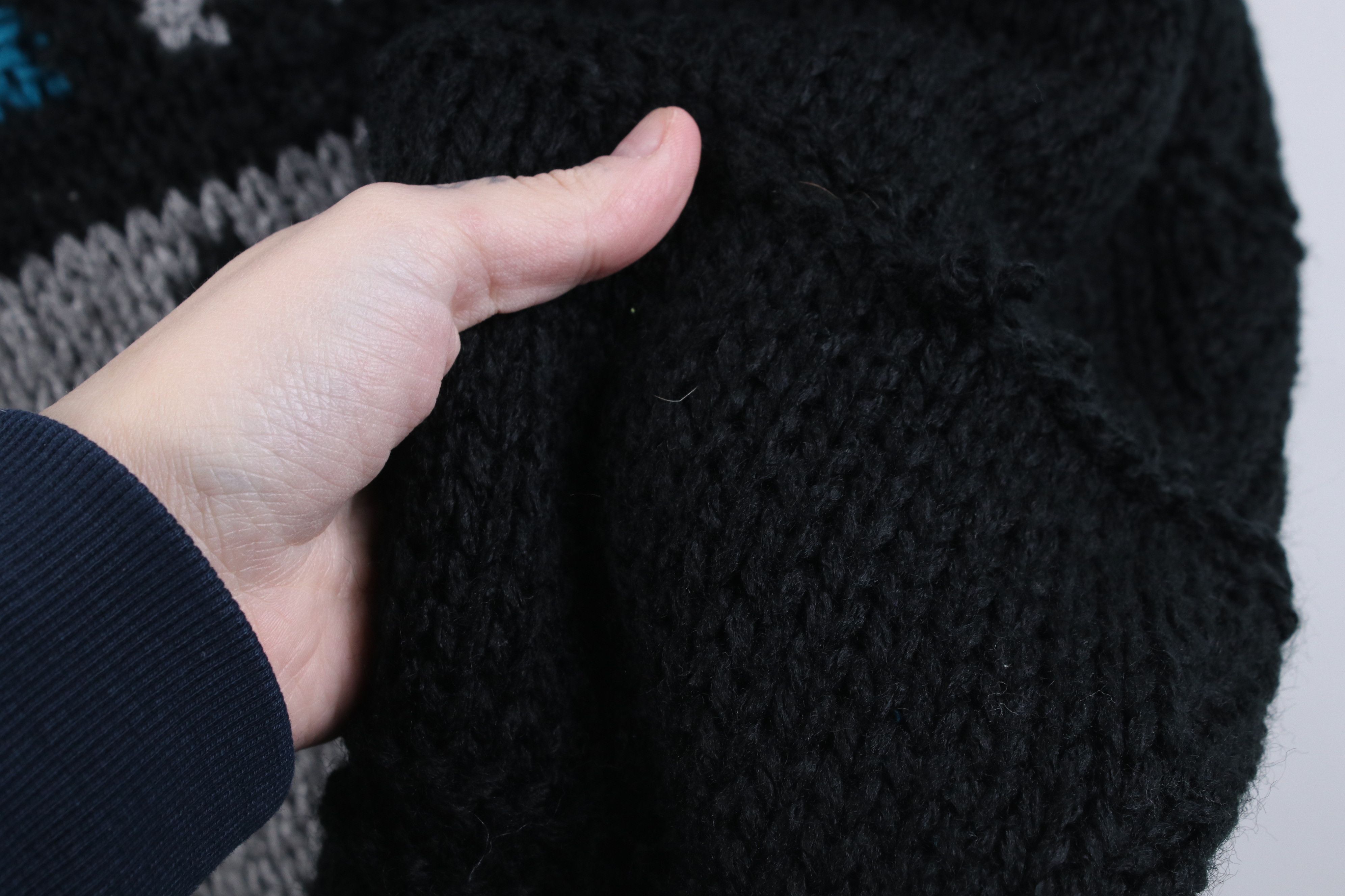 Vintage Deadstock Vintage 90s Streetwear Hand Knit Geometric Sweater Size M / US 6-8 / IT 42-44 - 6 Thumbnail