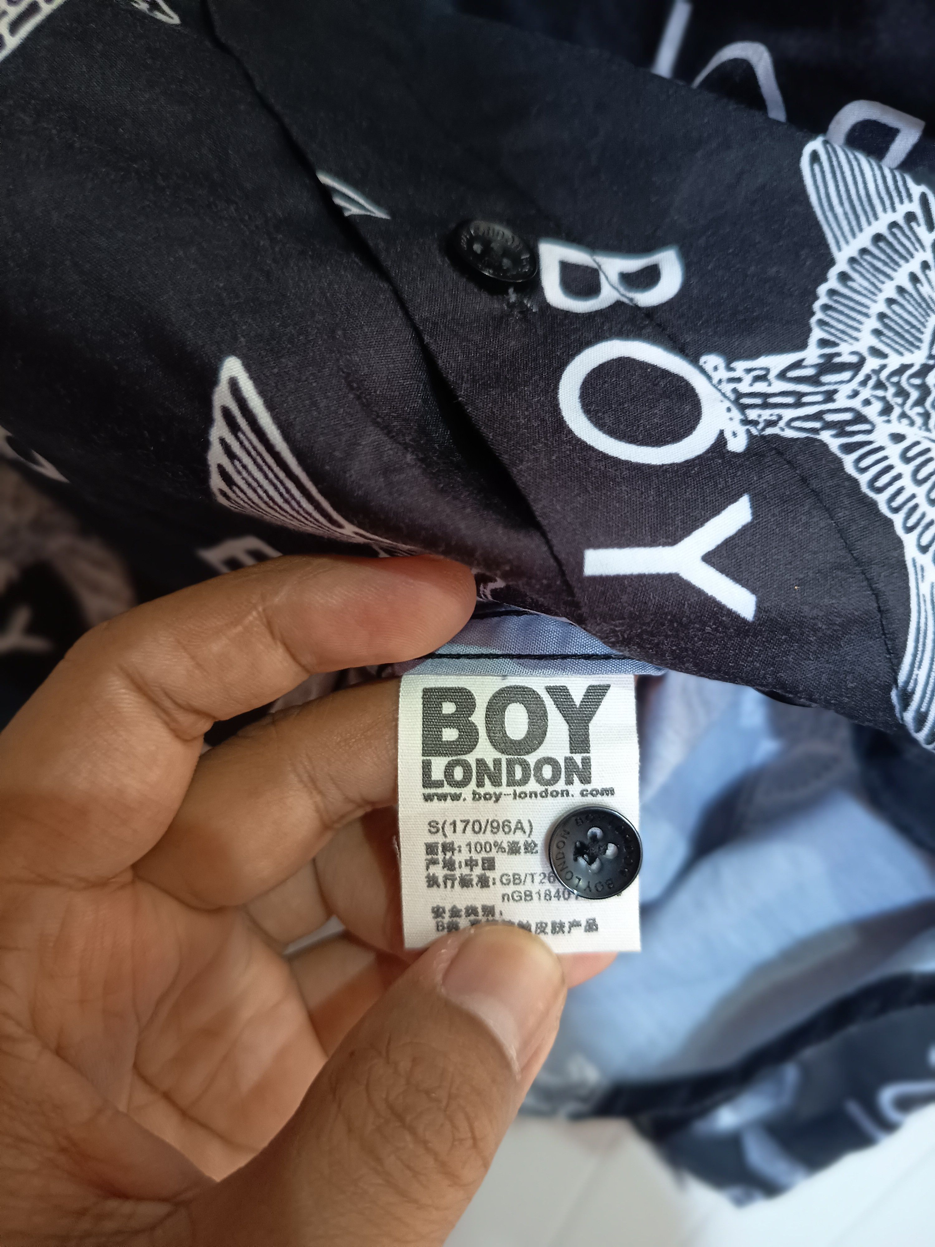 Boy London Boy London Button Ups Shirt Full Print Size US S / EU 44-46 / 1 - 3 Thumbnail