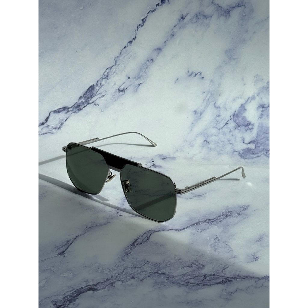 NEW Bottega Veneta BV1036S 008 Silver Aviator Sunglasses